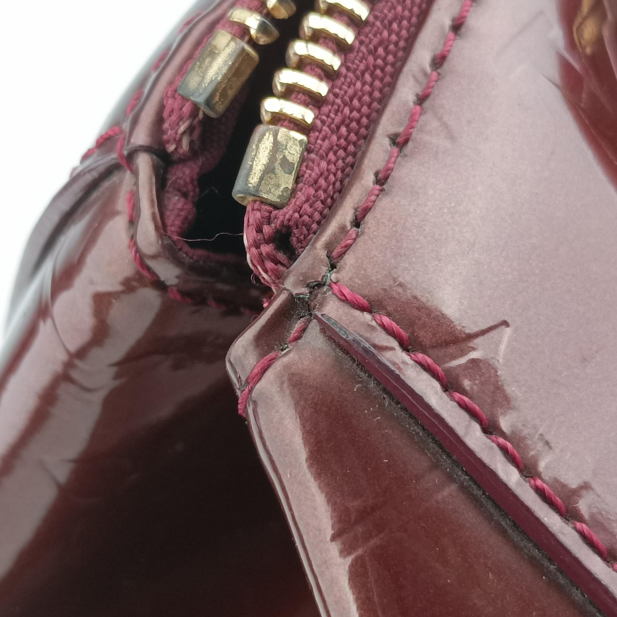 Secondhand Louis Vuitton Sherwood PM Amarante Vernis M91488 handbag | stylenewstar
