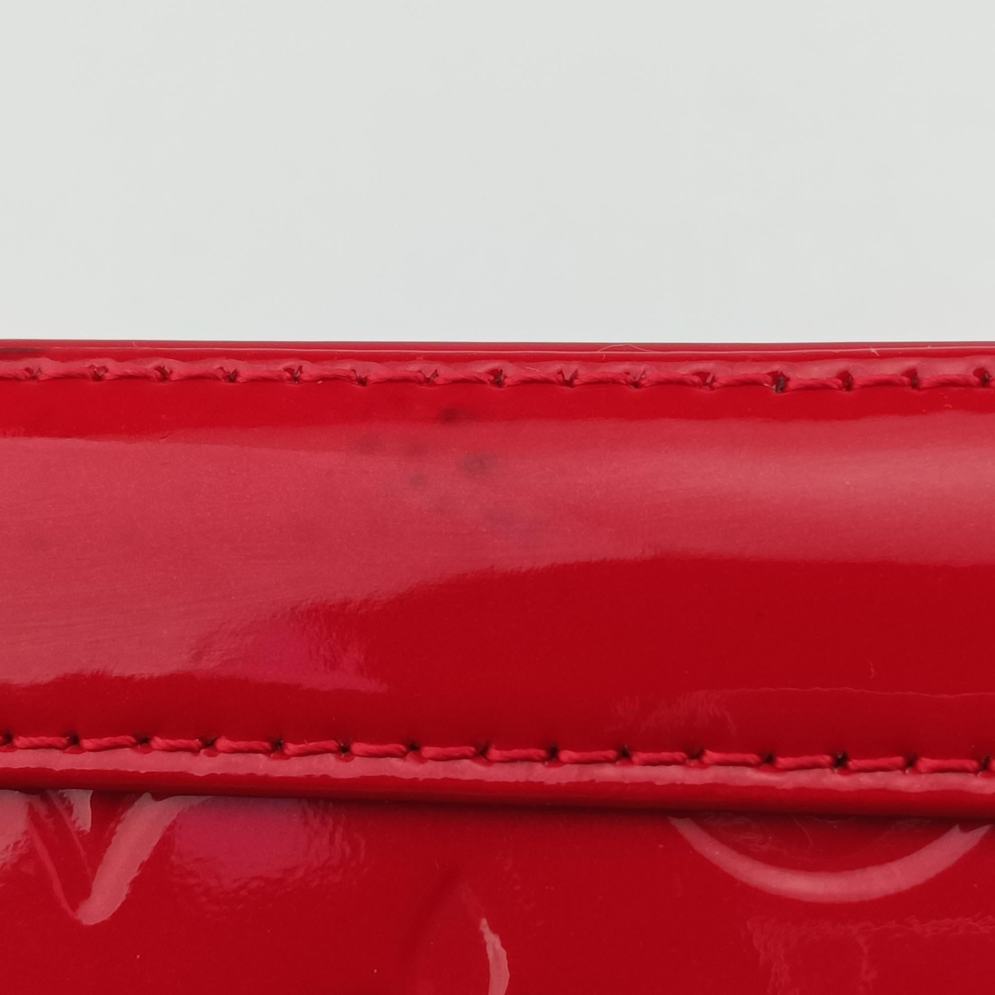 Secondhand Louis Vuitton Alma BB pomme d'amour Vernis M91606 shoulderbag | stylenewstar