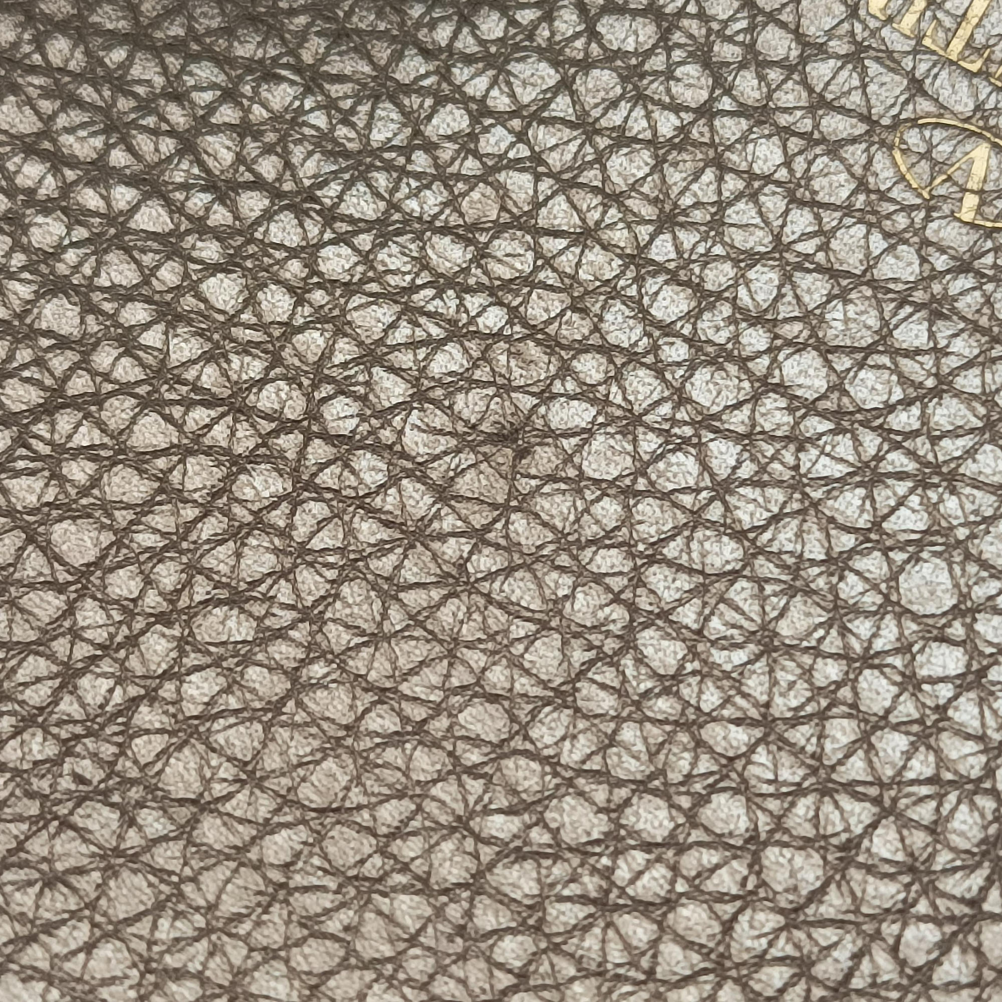 Pre-owned Valentino Rockstud gold Leather  backpack/rucksack | stylenewstar