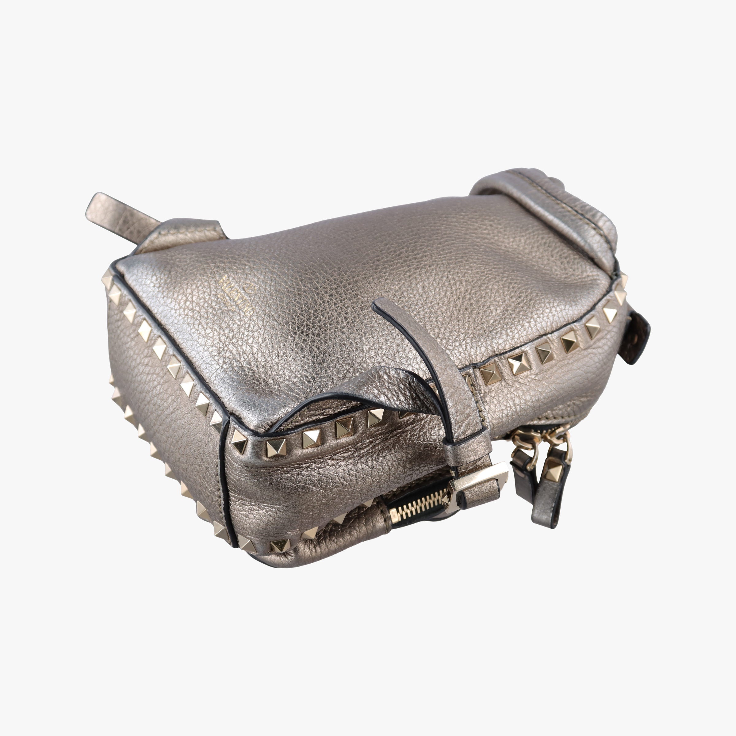 Pre-owned Valentino Rockstud gold Leather  backpack/rucksack | stylenewstar