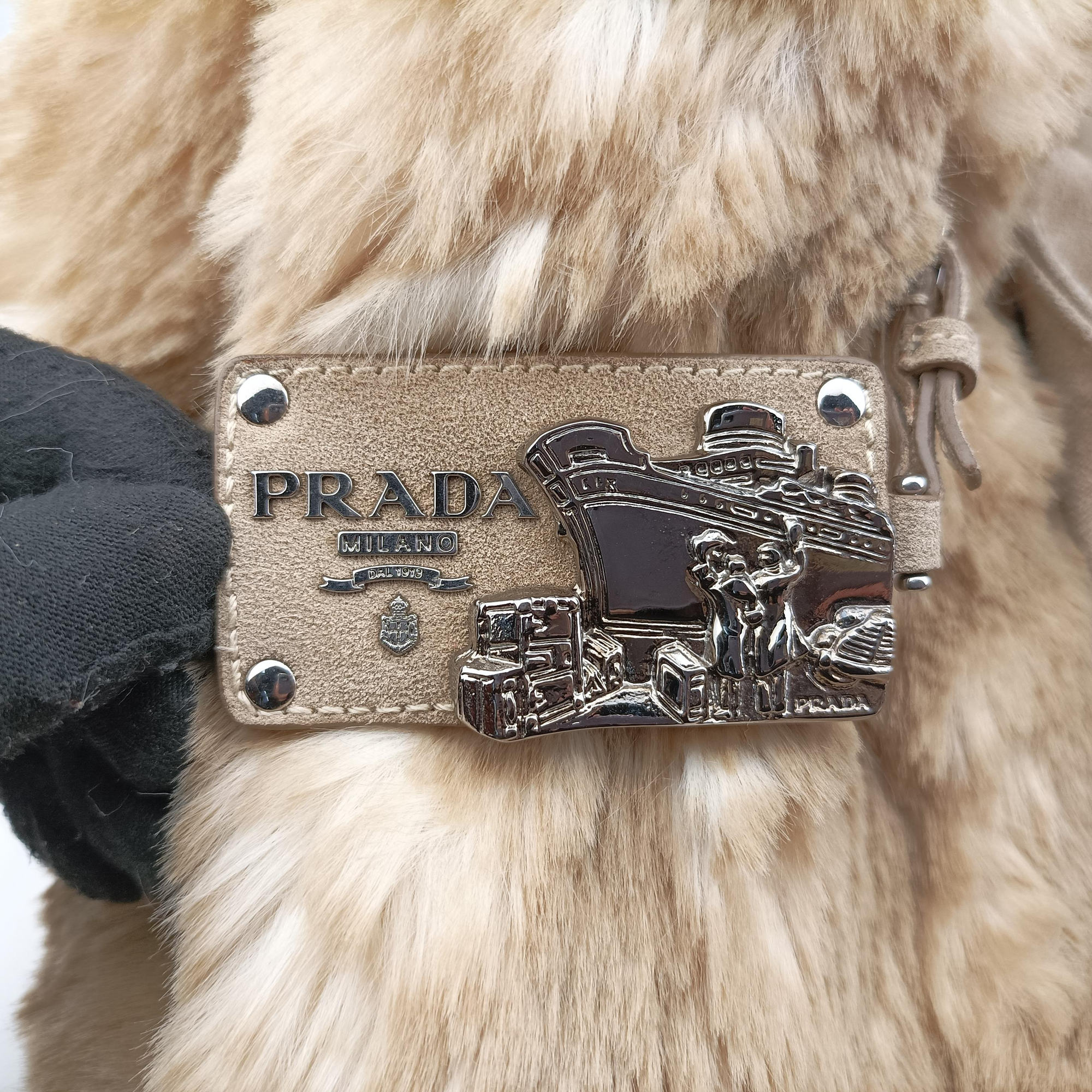 Pre-owned Prada Canapa Ecolapin Beige fur  handbag | stylenewstar