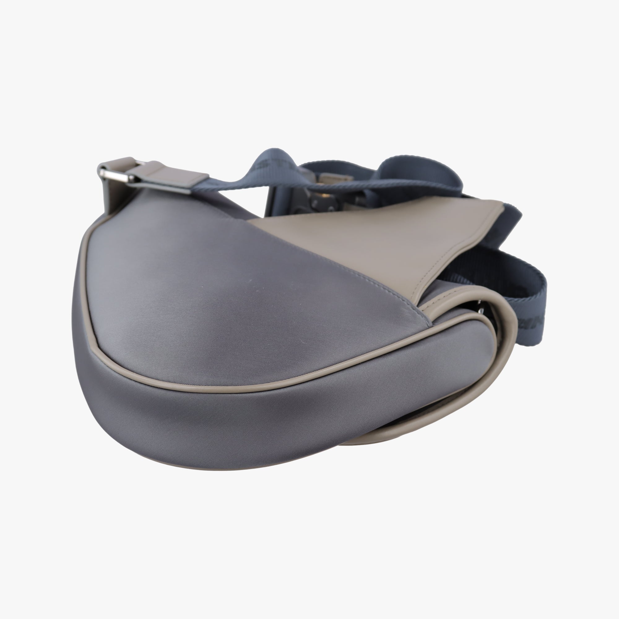Pre-owned Christian Dior Saddle Cannage Rubber Beige x Gray Nylon× Leather  crossbodybag | stylenewstar
