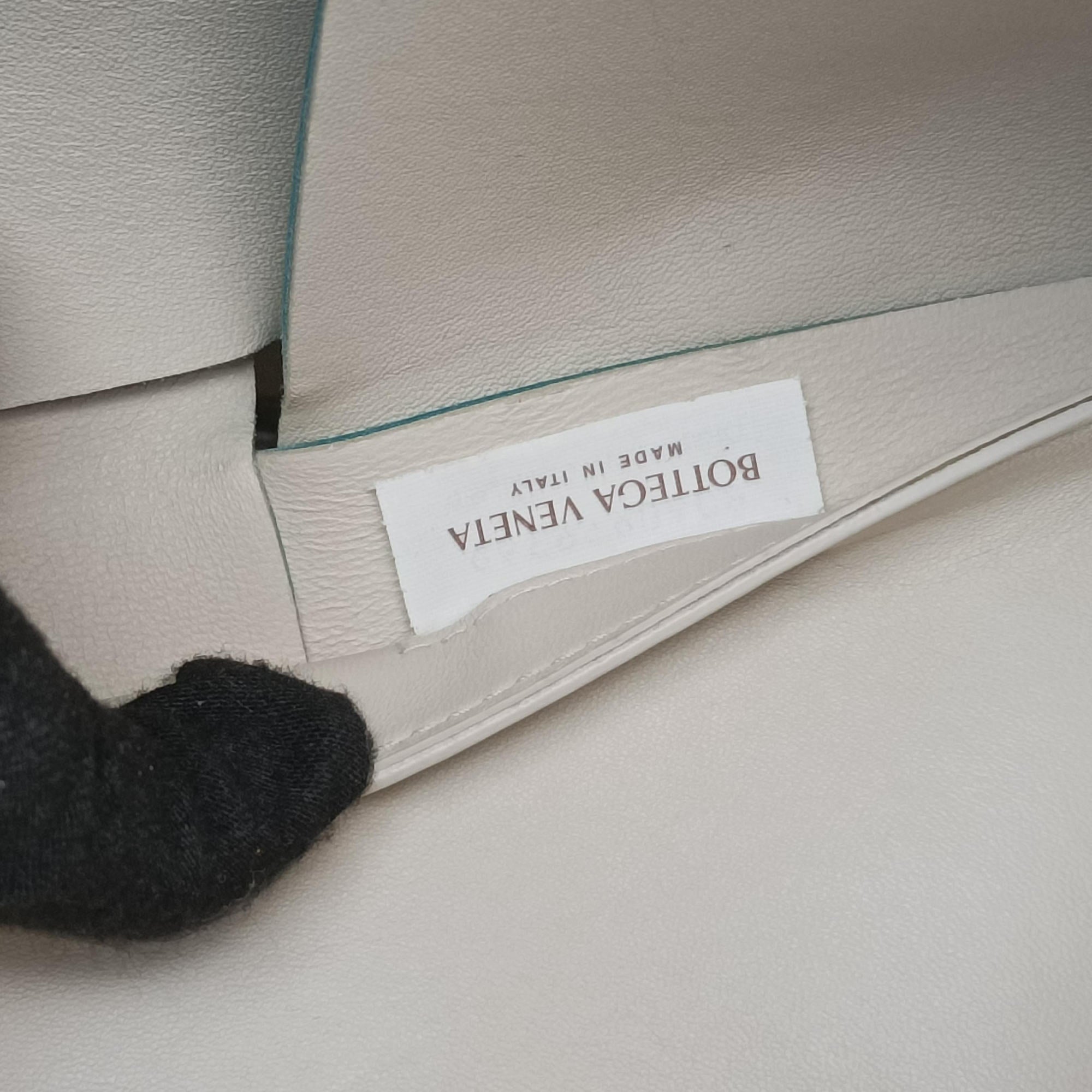 Secondhand Bottega Veneta THE ARCO Tote Blue lambskin  handbag | stylenewstar