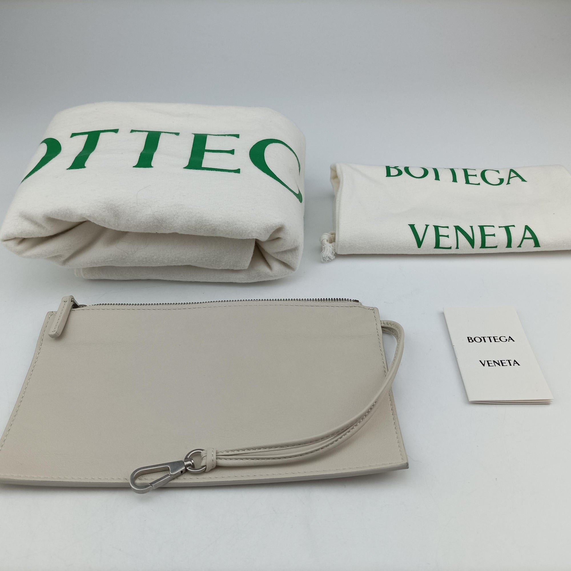 Secondhand Bottega Veneta THE ARCO Tote Blue lambskin  handbag | stylenewstar