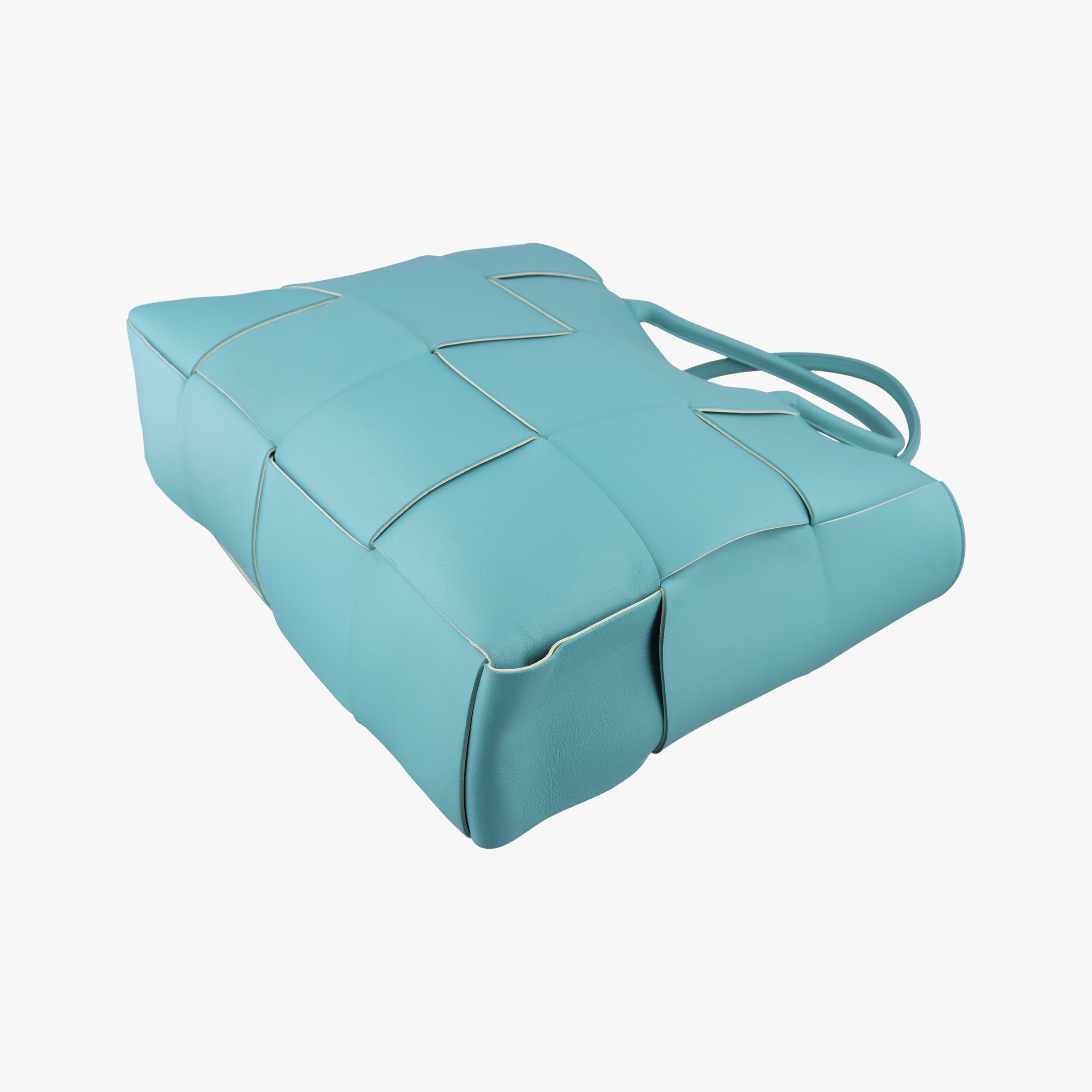 Secondhand Bottega Veneta THE ARCO Tote Blue lambskin  handbag | stylenewstar