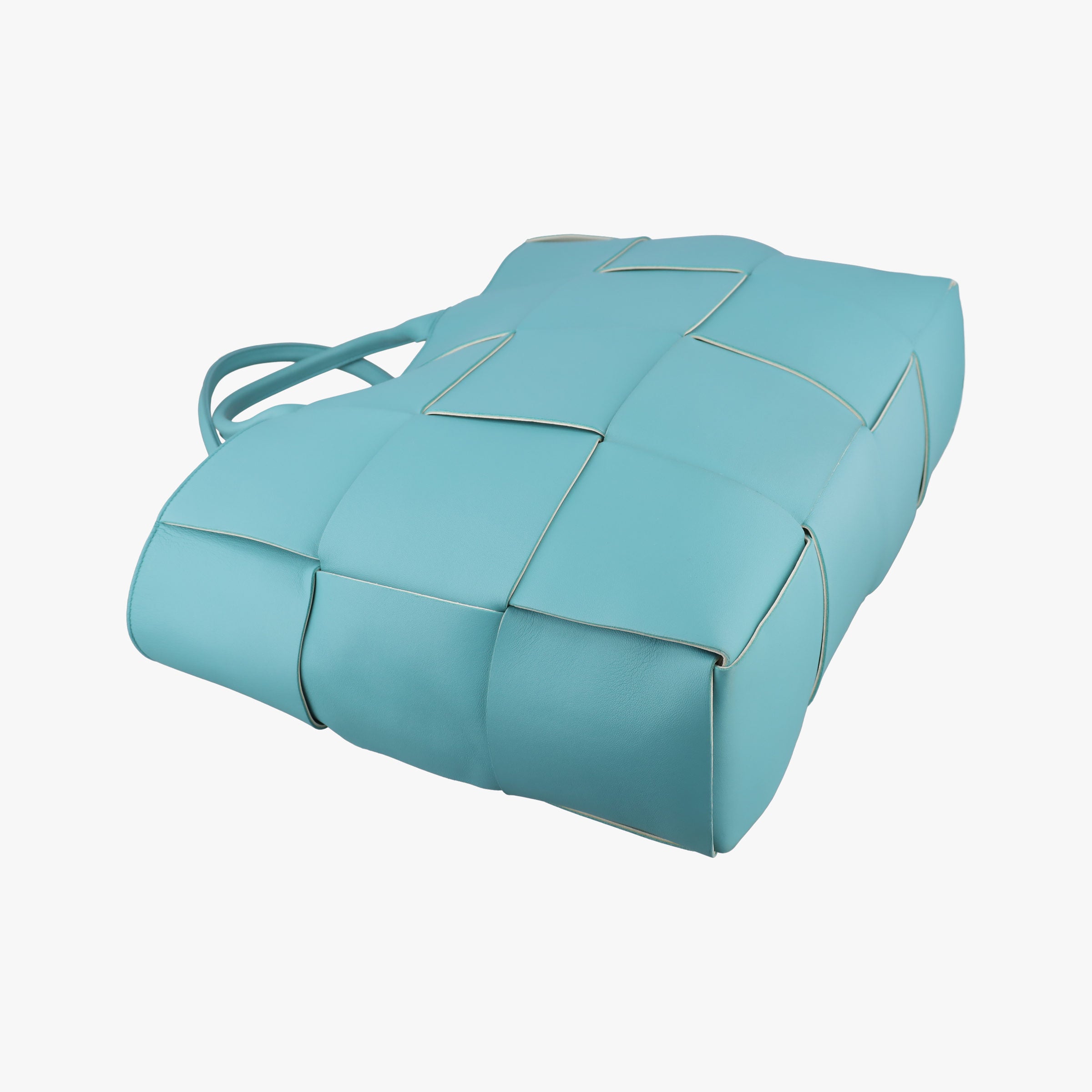 Secondhand Bottega Veneta THE ARCO Tote Blue lambskin  handbag | stylenewstar