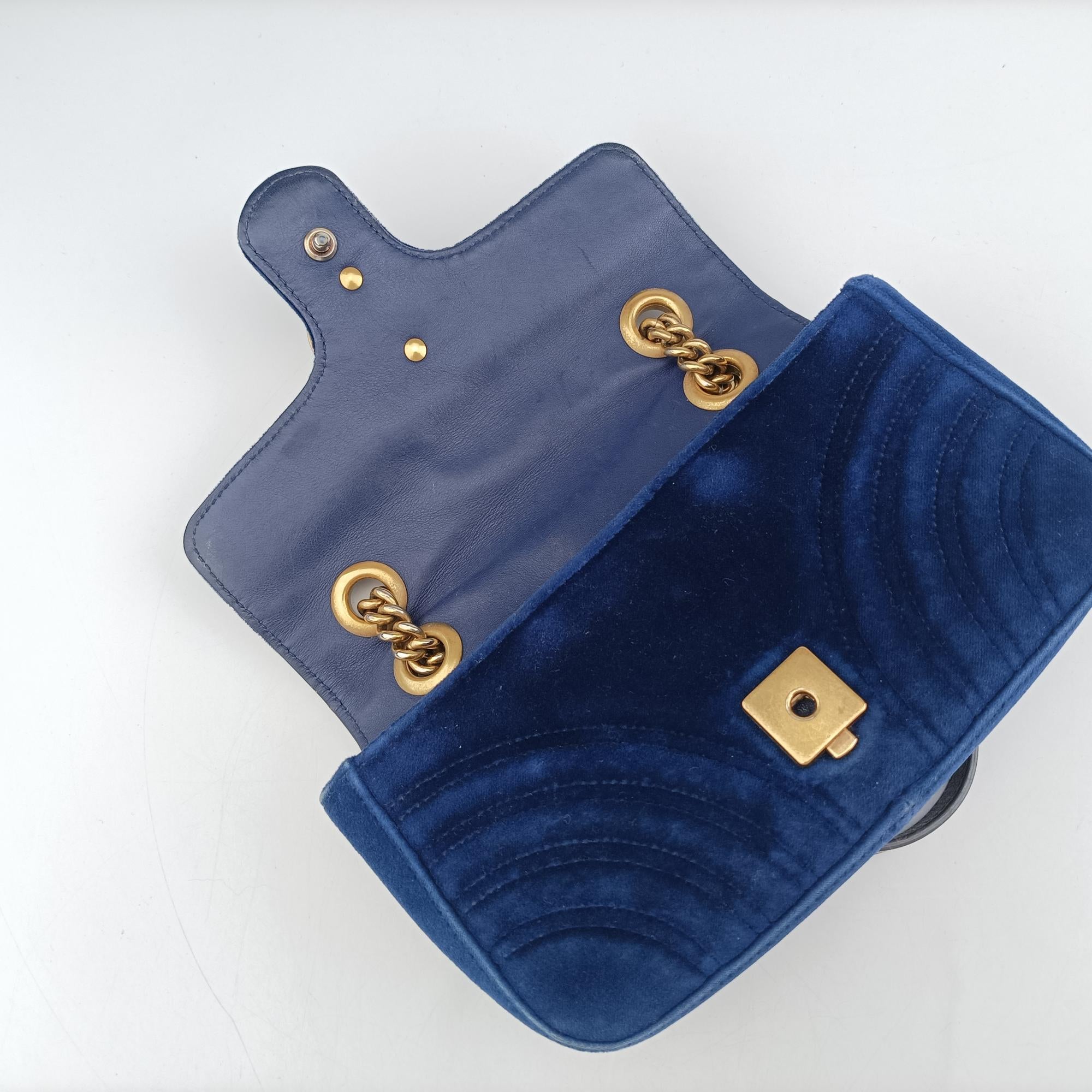 Pre-owned Gucci GG Marmont Blue velour 446744 shoulderbag | stylenewstar