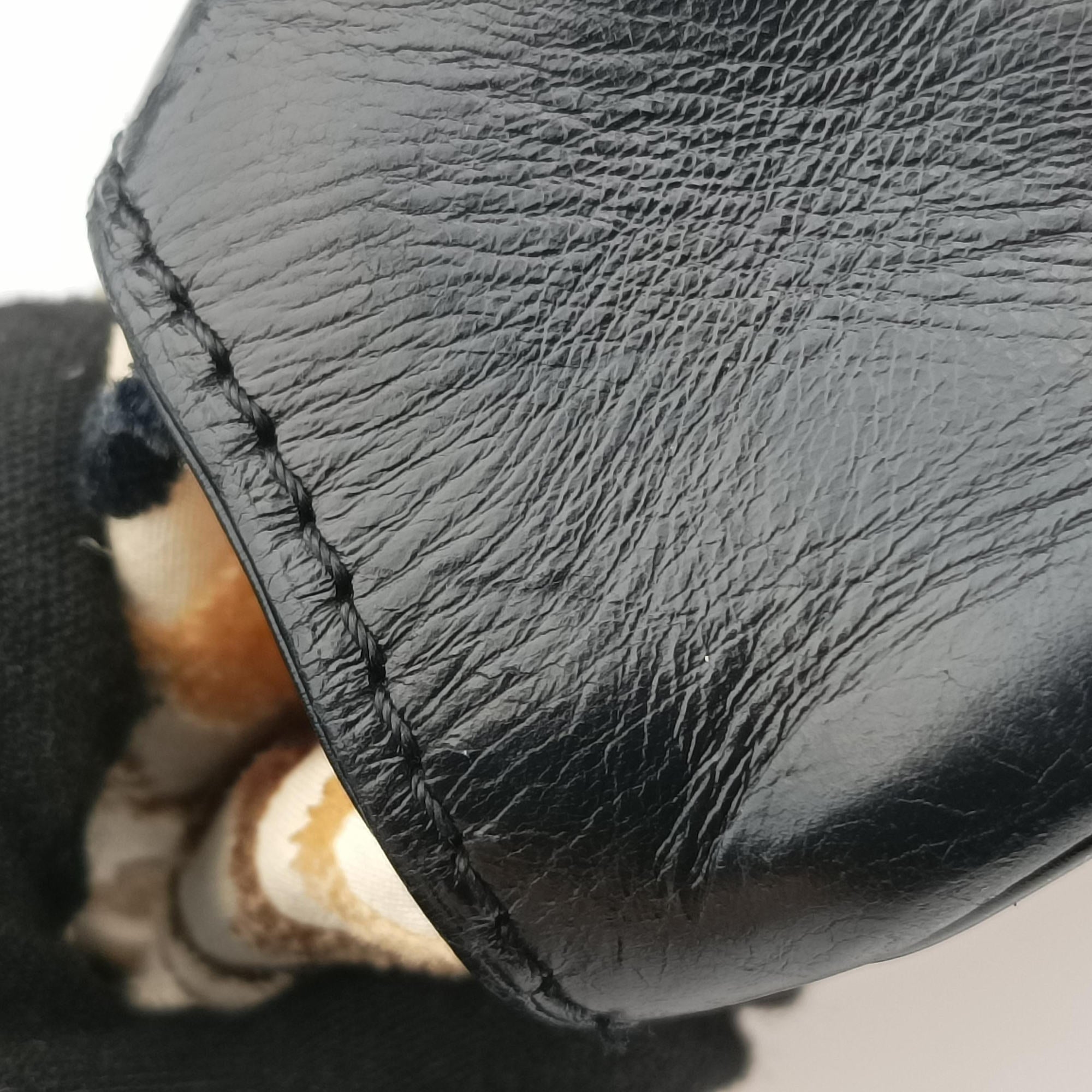 Pre-owned Louis Vuitton Dolly Black x White x Multicolor Cotton ×Velvet x Leather M95194 shoulderbag | stylenewstar