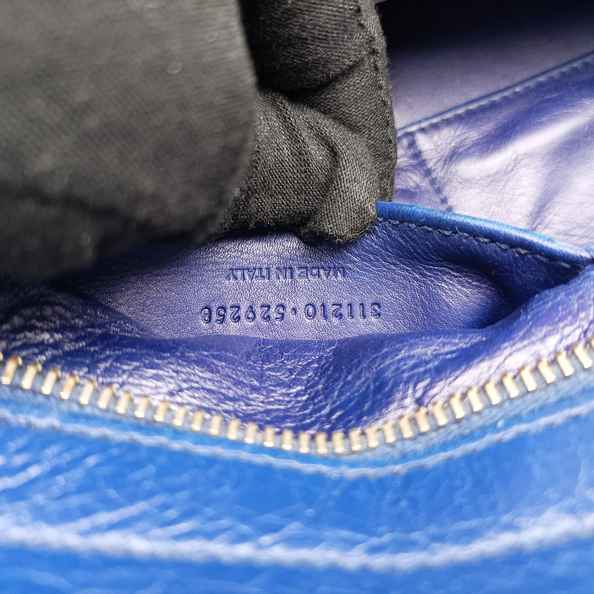 Pre-owned Yves Saint Laurent Y Ligne Petit Cabas Blue Leather 311210 shoulderbag | stylenewstar
