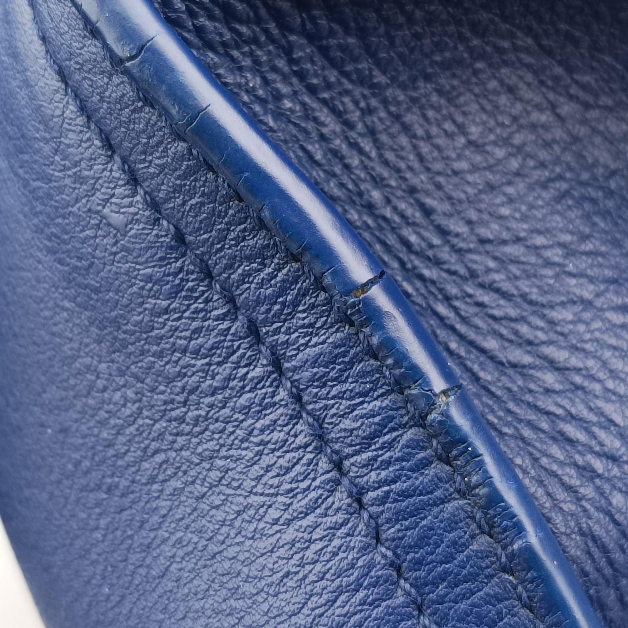 Pre-owned Yves Saint Laurent Y Ligne Petit Cabas Blue Leather 311210 shoulderbag | stylenewstar