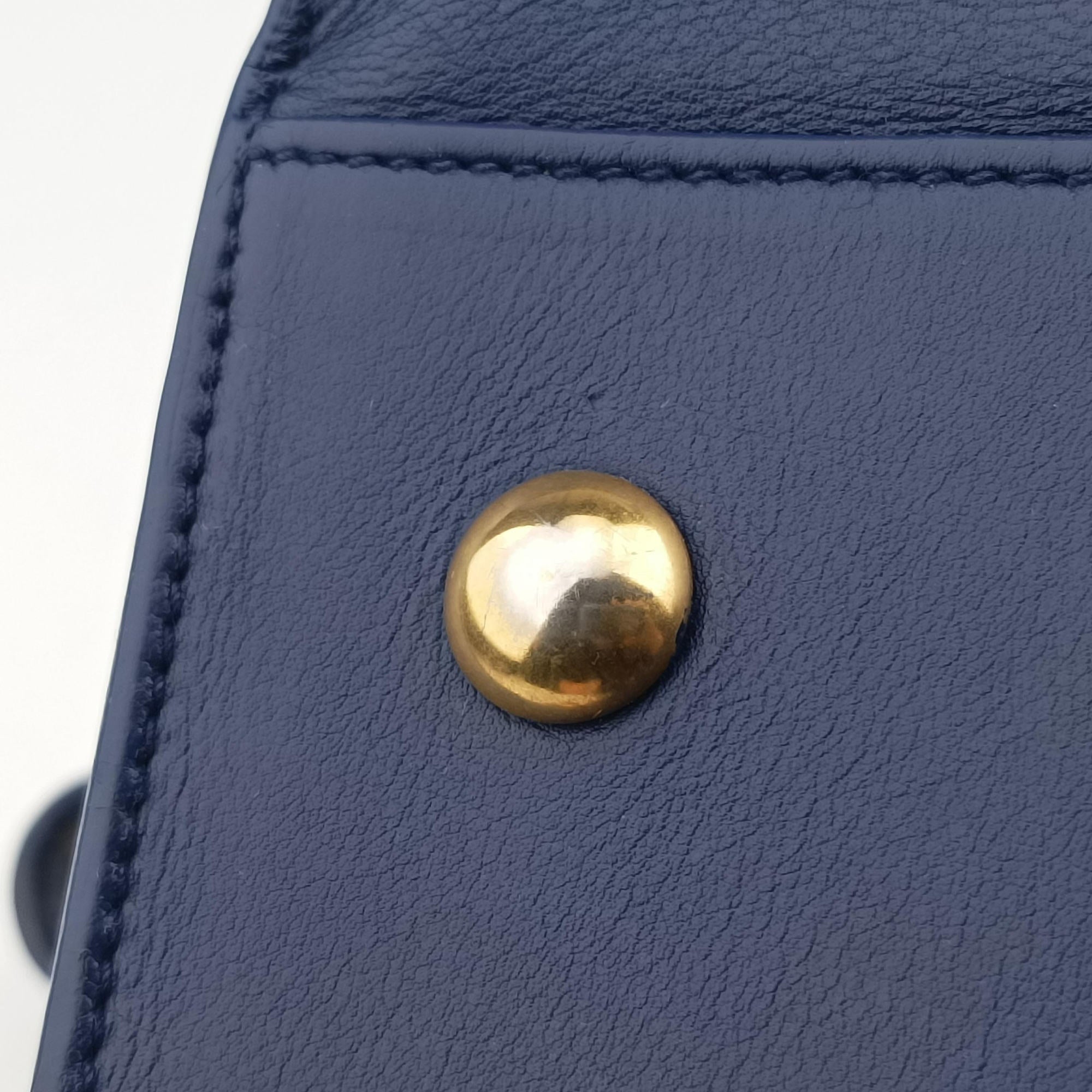 Pre-owned Yves Saint Laurent Y Ligne Petit Cabas Blue Leather 311210 shoulderbag | stylenewstar