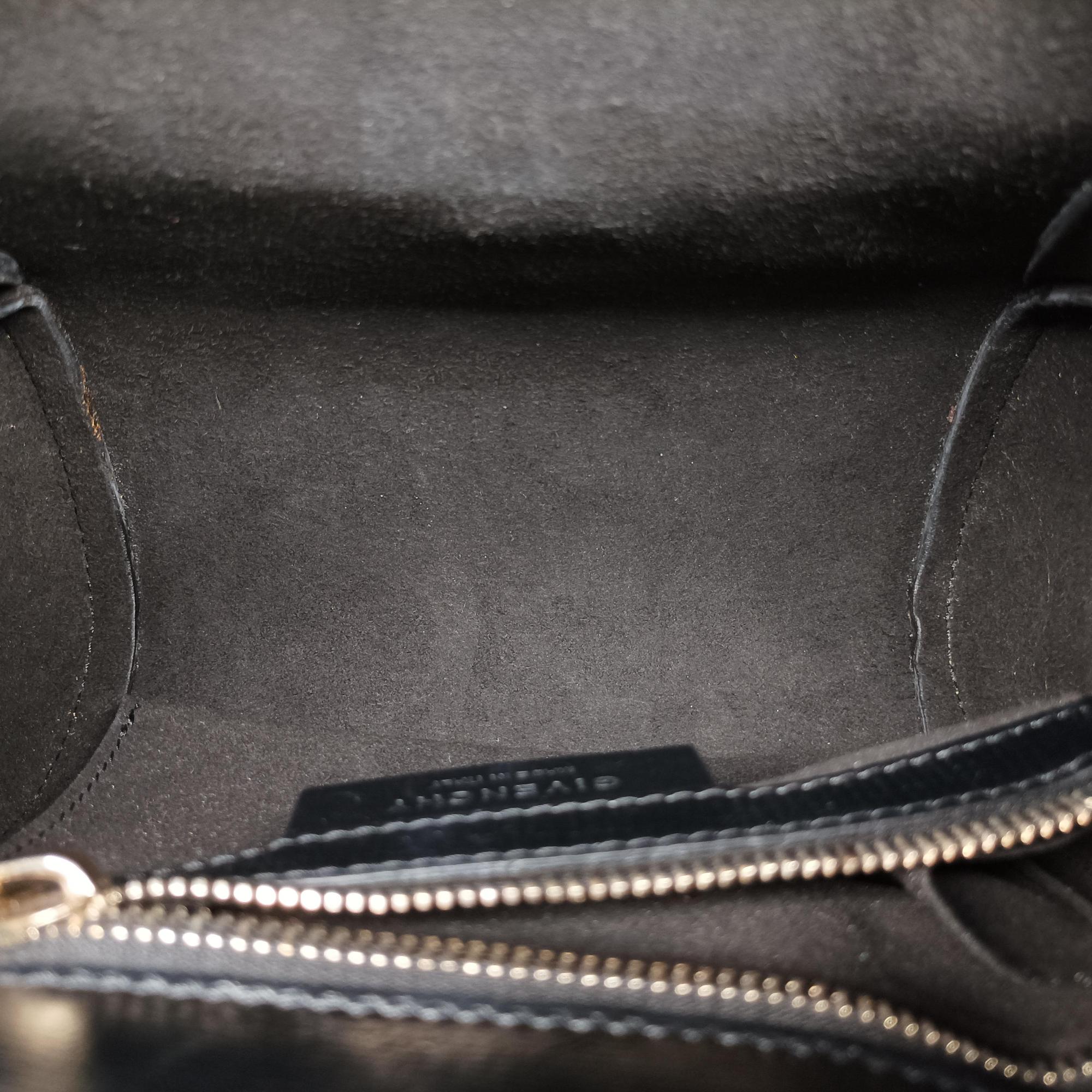 Pre-owned Givenchy Pandora Black Leather  shoulderbag | stylenewstar