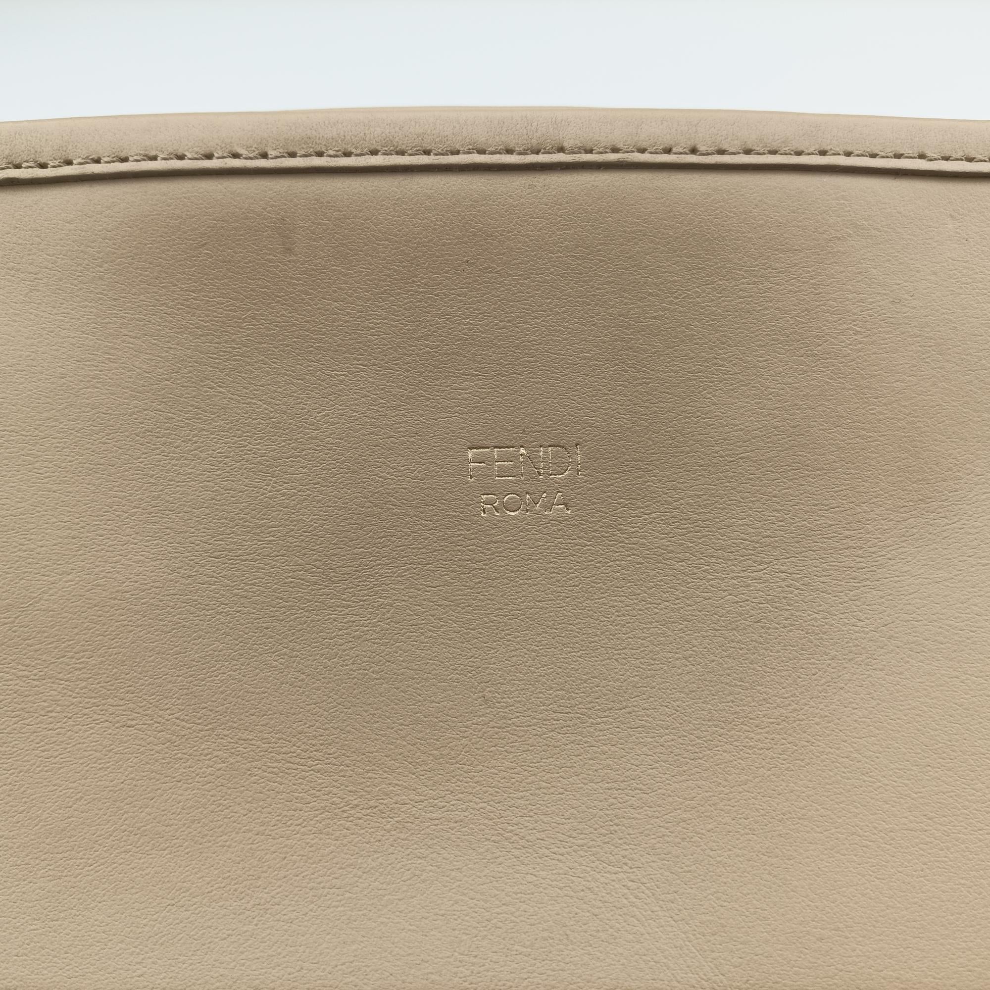 Pre-owned Fendi Cam Camera case Beige Leather 8BT287 shoulderbag | stylenewstar