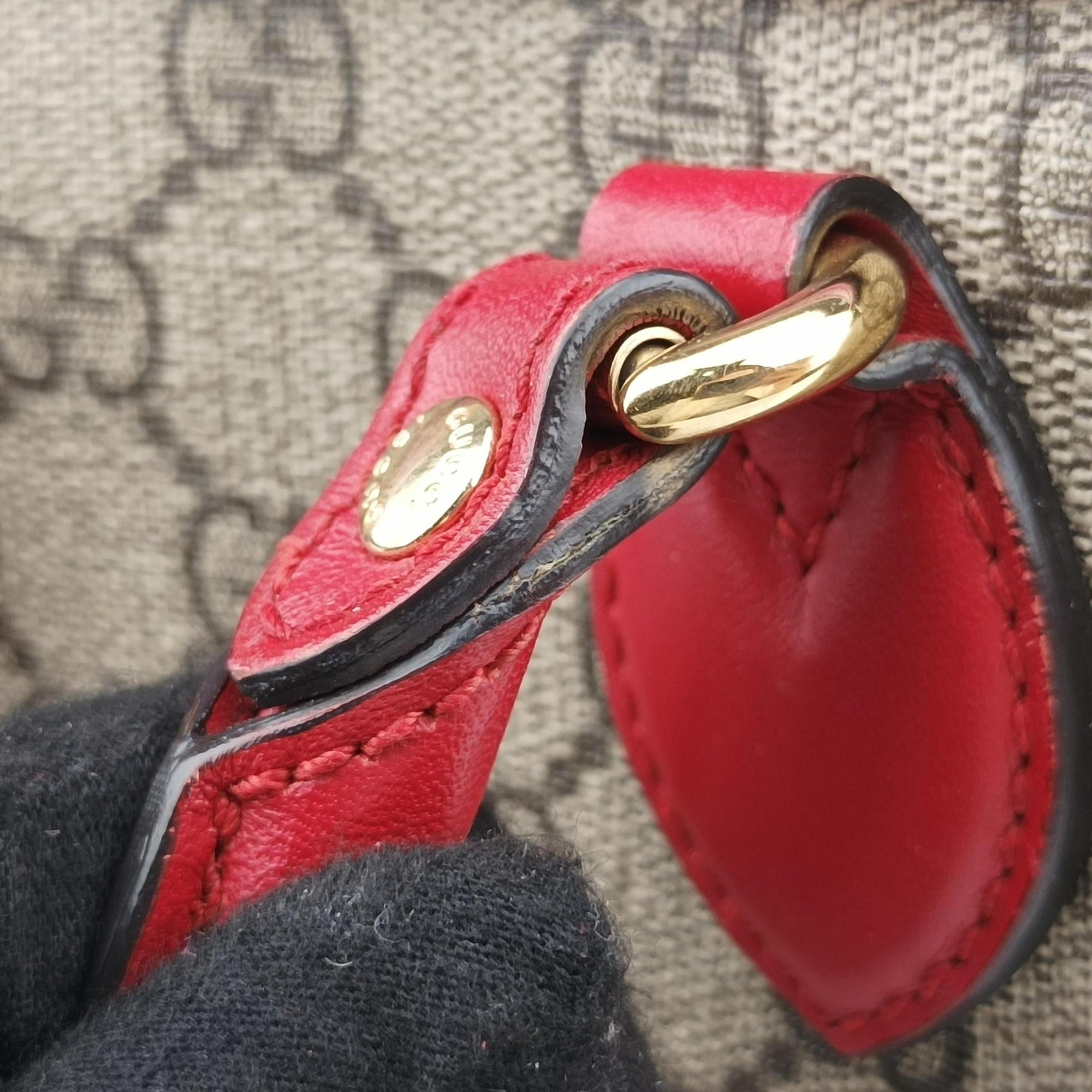 Secondhand Gucci GG SUPREME Beige x Red x Pink PVC coated canvas×leather 432123 shoulderbag | stylenewstar