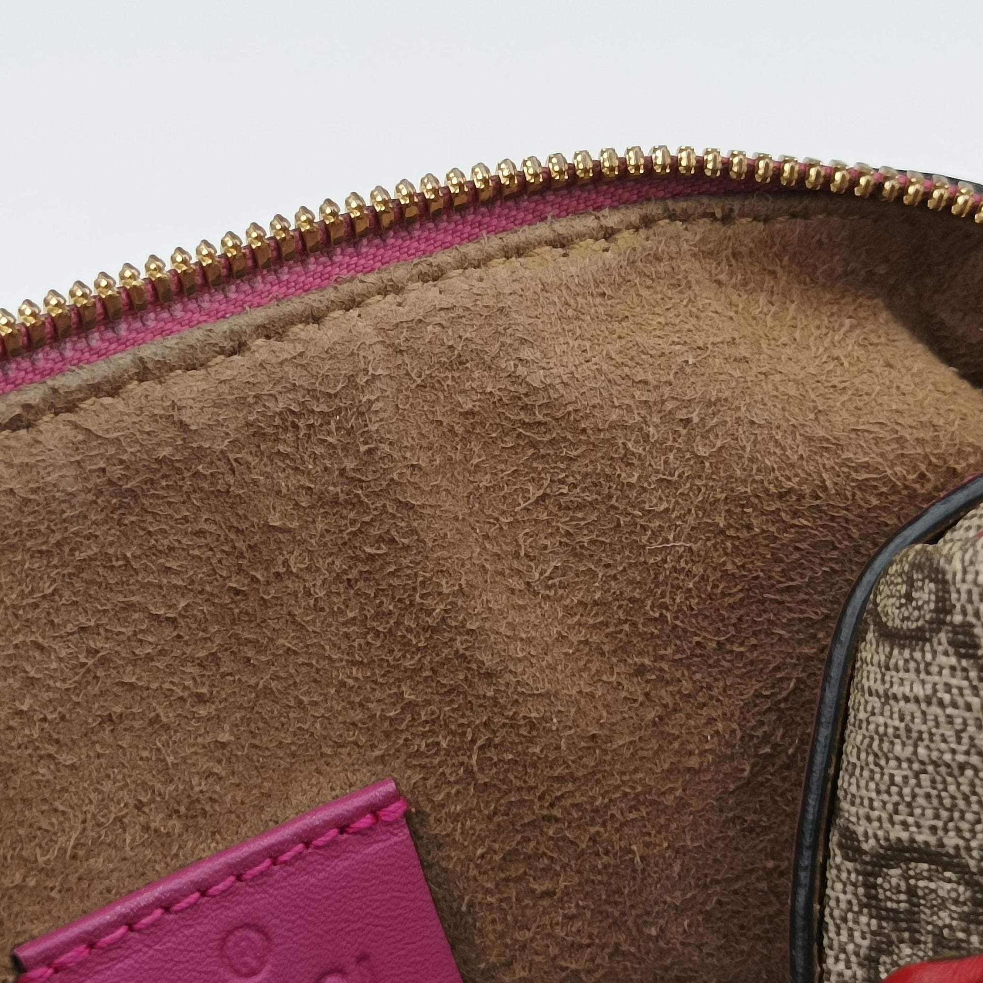 Secondhand Gucci GG SUPREME Beige x Red x Pink PVC coated canvas×leather 432123 shoulderbag | stylenewstar