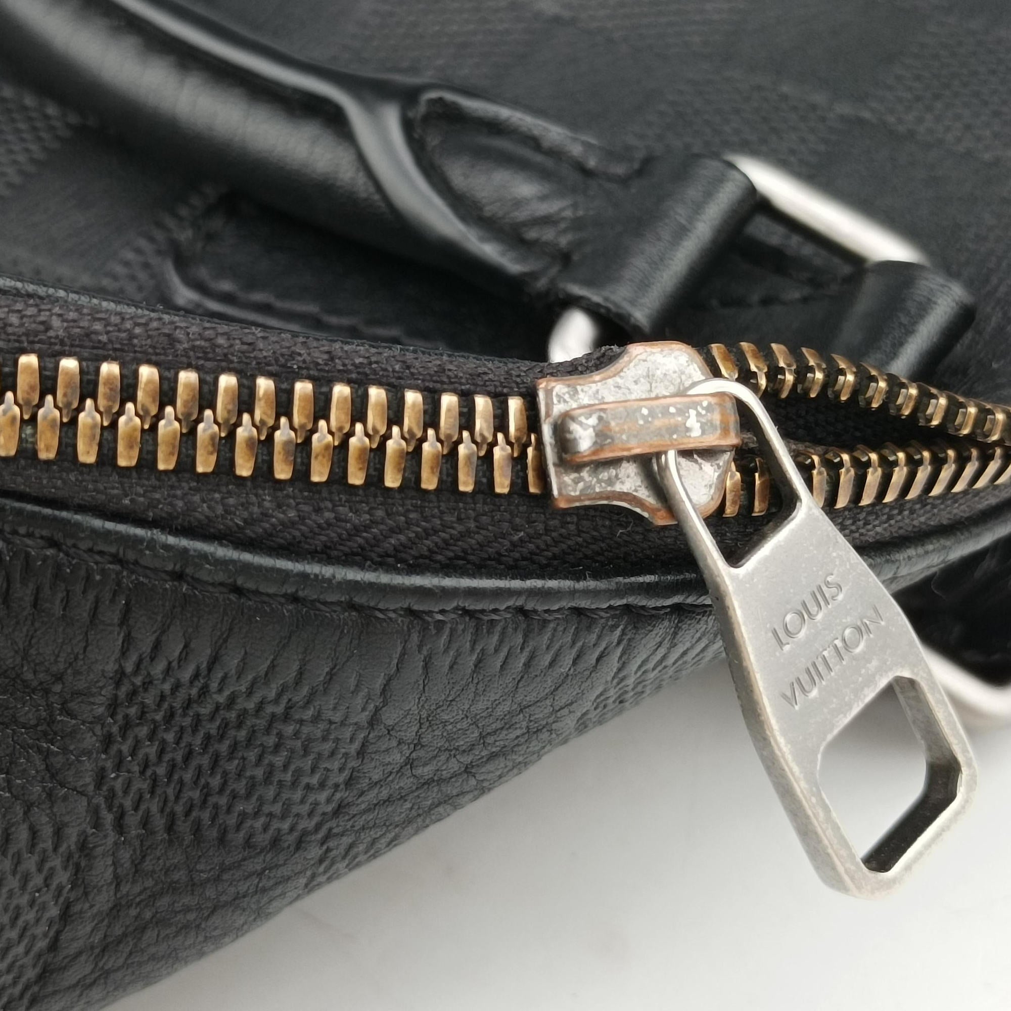 Vintage Louis Vuitton Porte Documents Jour Noir Damier Graphite  shoulderbag | stylenewstar