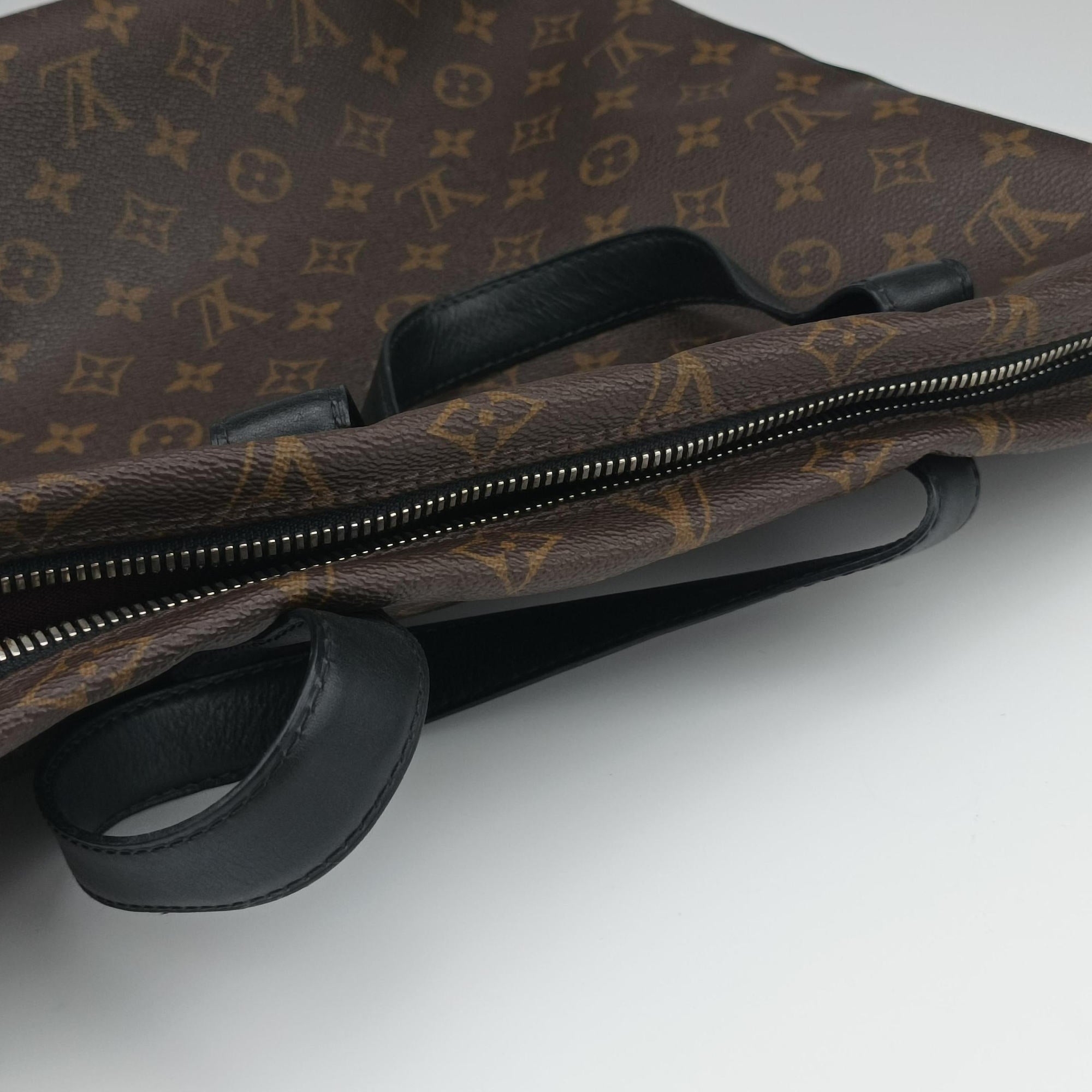 Pre-owned Louis Vuitton KITAN Brown×black Monogram Macassar M40388 shoulderbag | stylenewstar