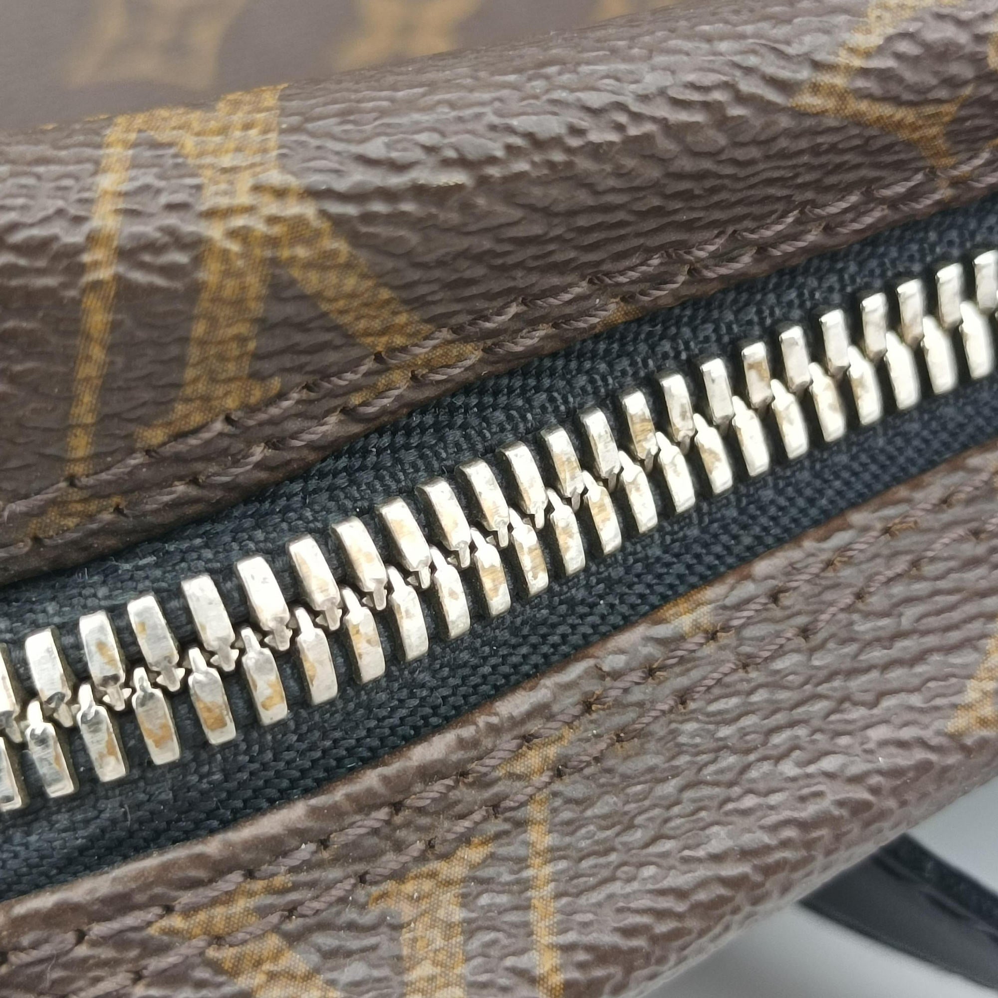 Pre-owned Louis Vuitton KITAN Brown×black Monogram Macassar M40388 shoulderbag | stylenewstar