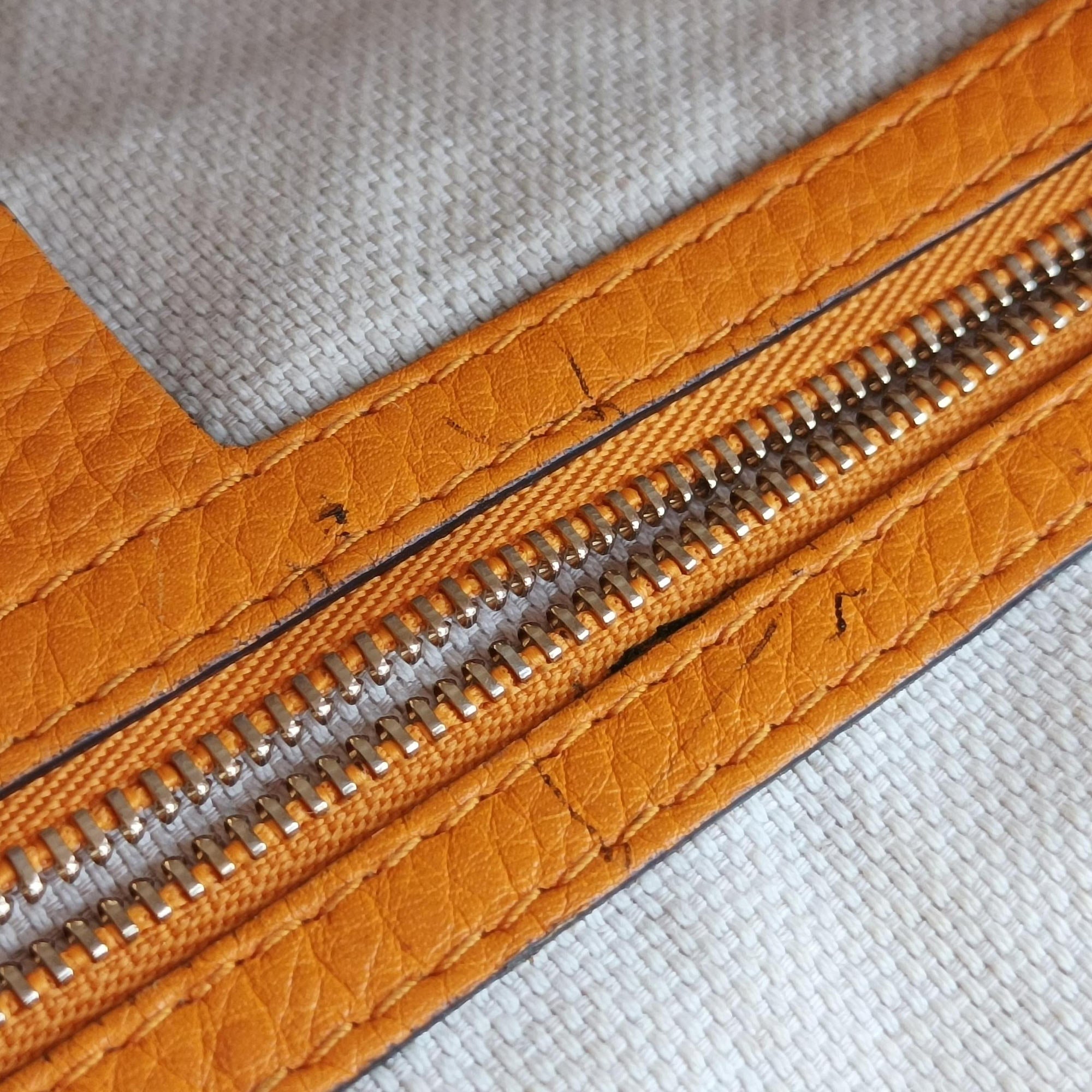 Secondhand Gucci Soho Yellow Leather 369176 shoulderbag | stylenewstar