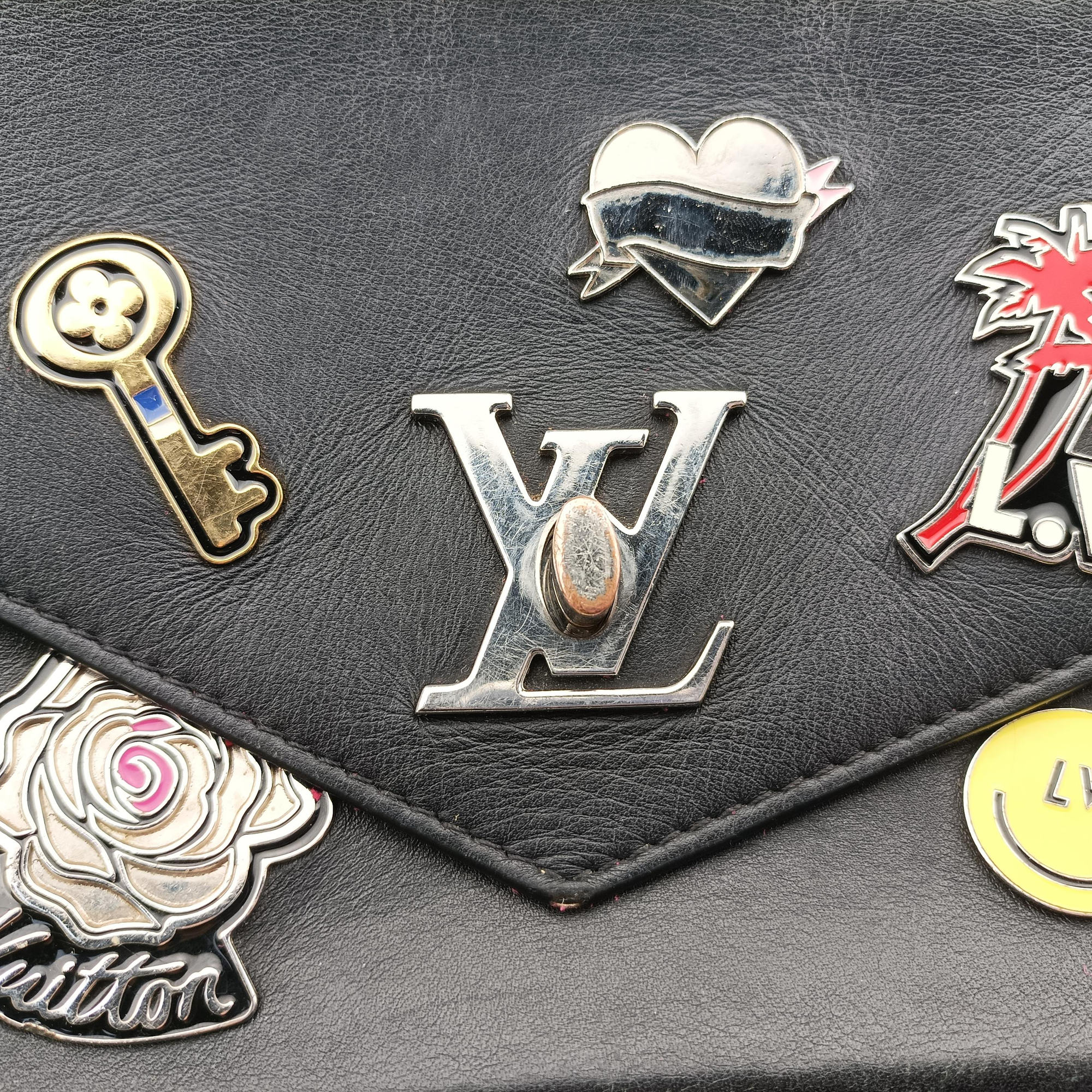 Pre-owned Louis Vuitton Mylockme Pin BB Black×multicolor leather  shoulderbag | stylenewstar