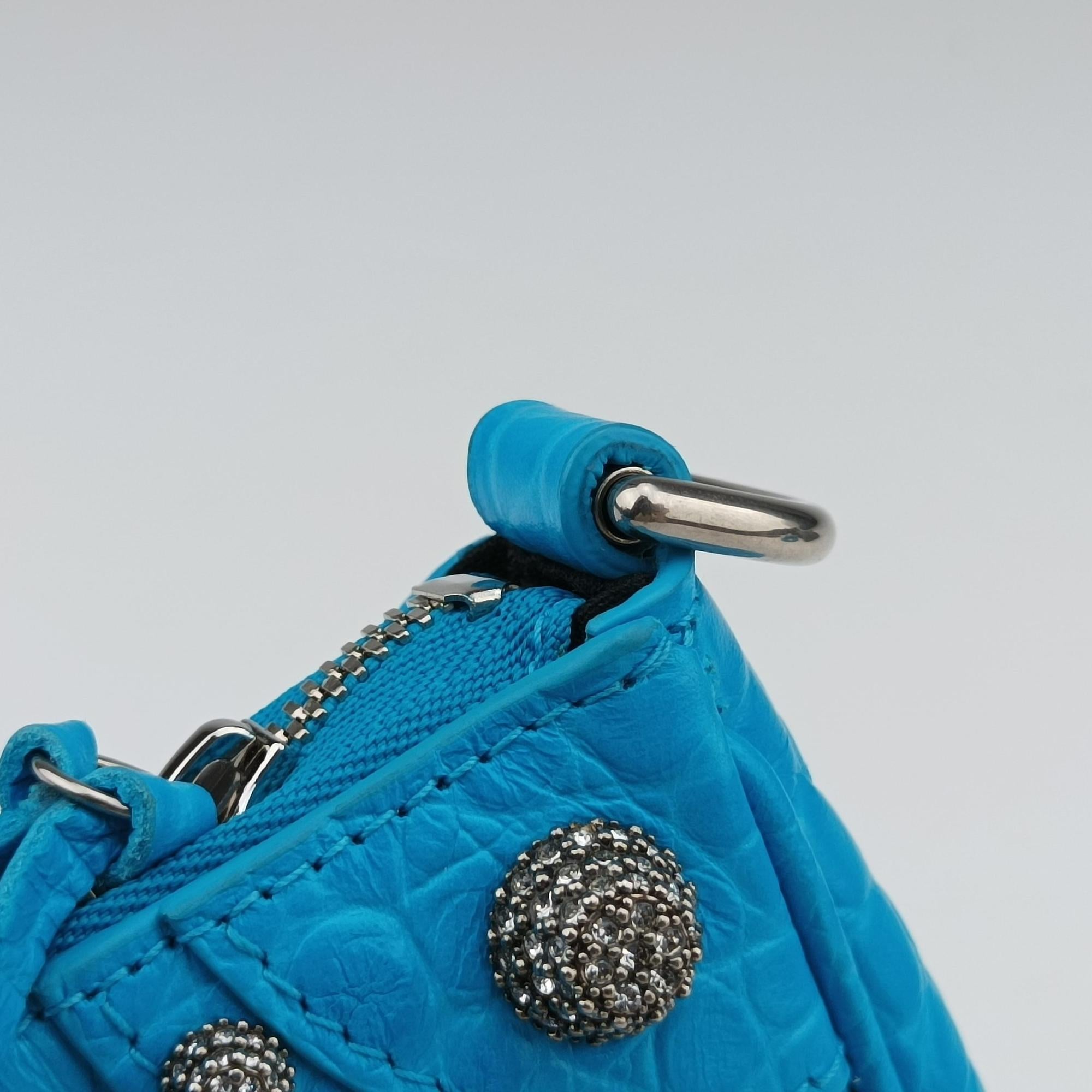 Pre-owned Balenciaga Le Cagole Blue Leather  shoulderbag | stylenewstar