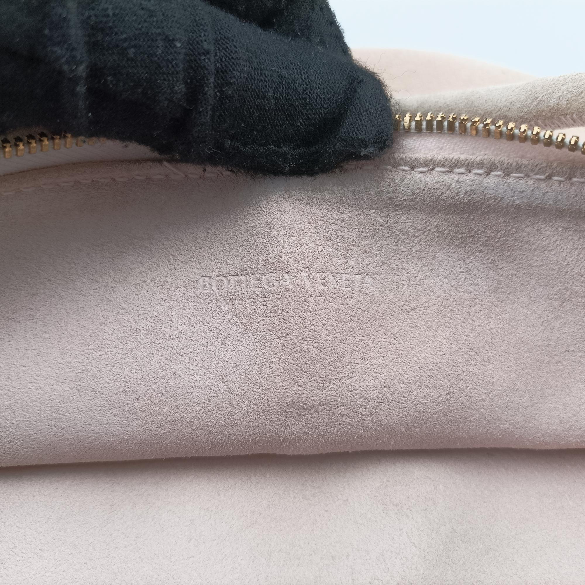 Pre-owned Bottega Veneta Turn Pouch Pink suede  shoulderbag | stylenewstar