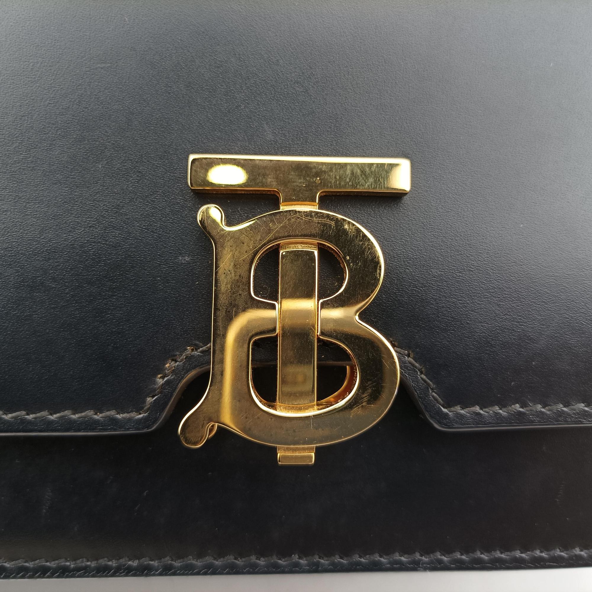 Pre-owned Burberry TB logo Black Leather  bum bag/waist bag | stylenewstar