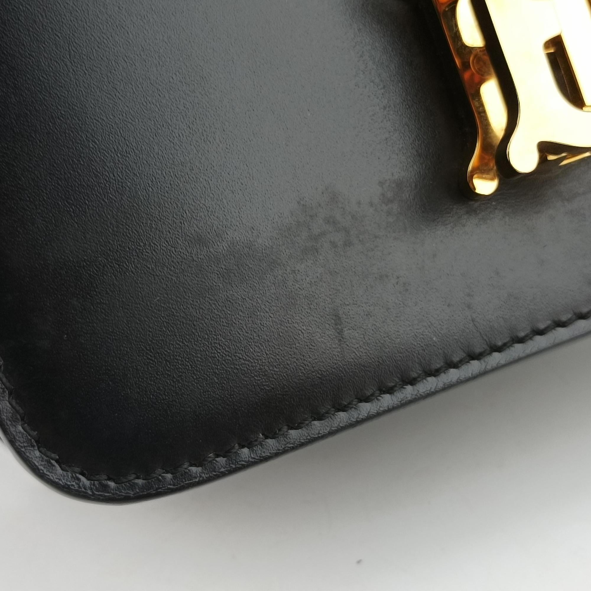 Pre-owned Burberry TB logo Black Leather  bum bag/waist bag | stylenewstar