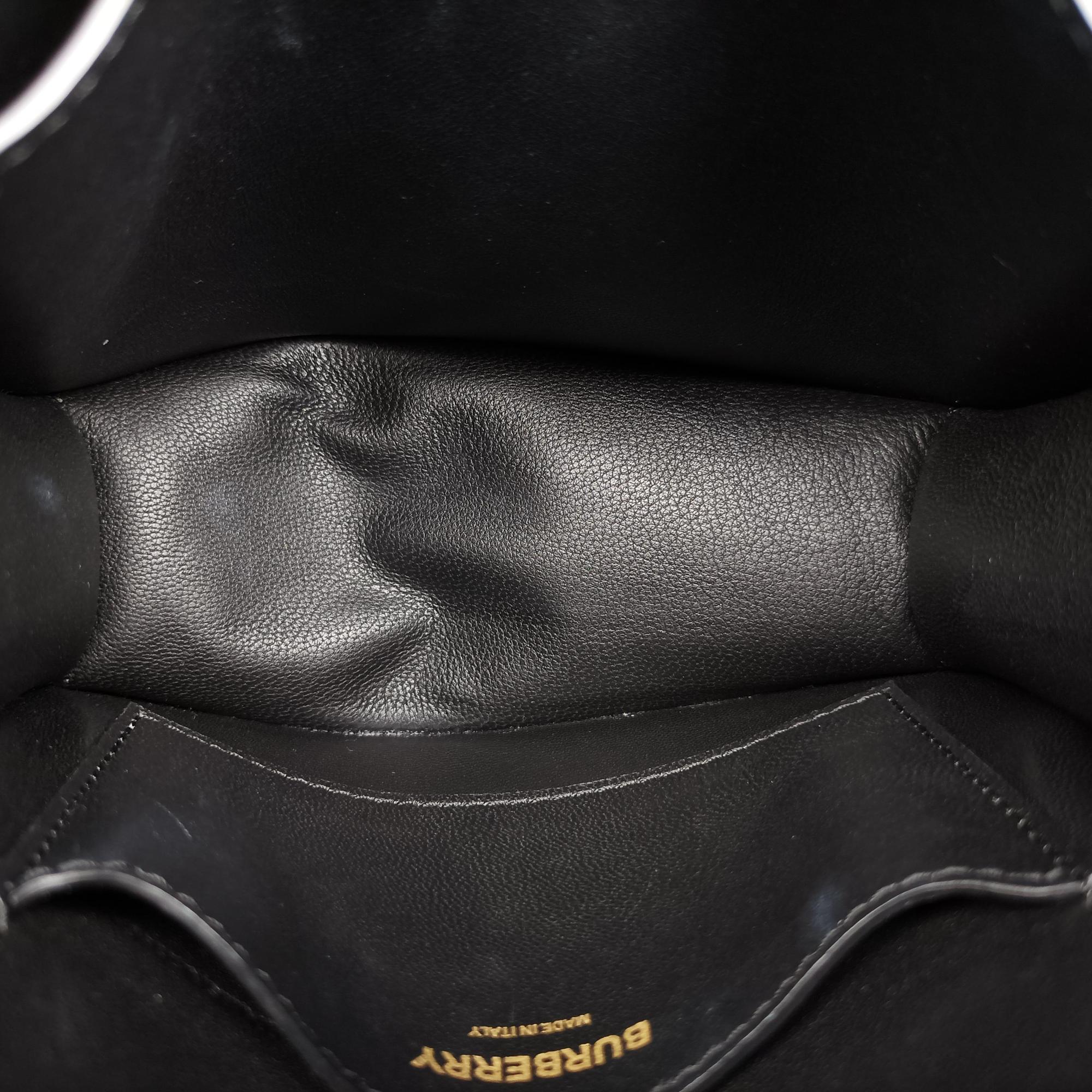 Pre-owned Burberry TB logo Black Leather  bum bag/waist bag | stylenewstar