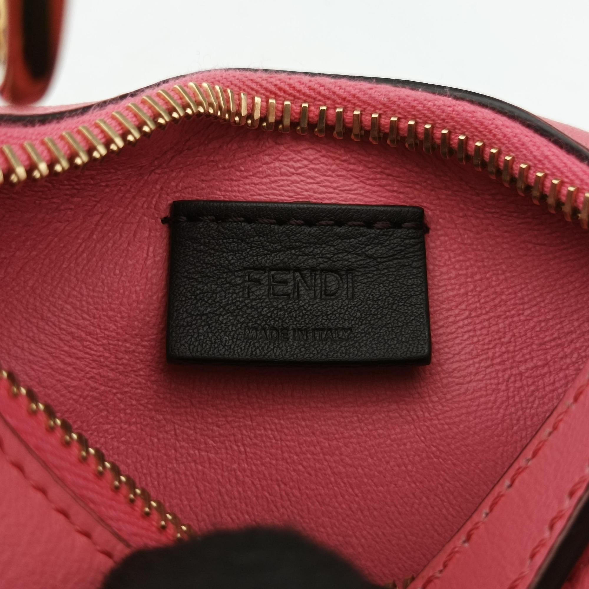 Pre-owned Fendi Nano Fendigraphy Pink Leather 7AS089 handbag | stylenewstar