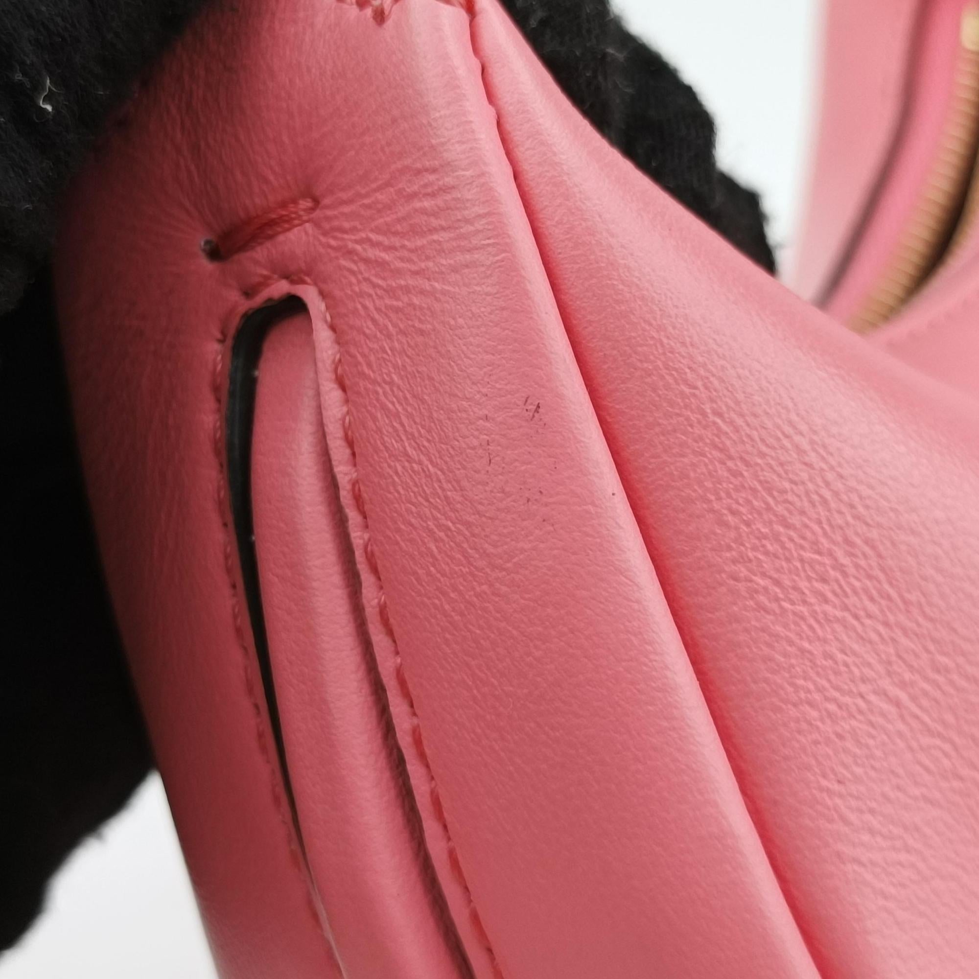 Pre-owned Fendi Nano Fendigraphy Pink Leather 7AS089 handbag | stylenewstar