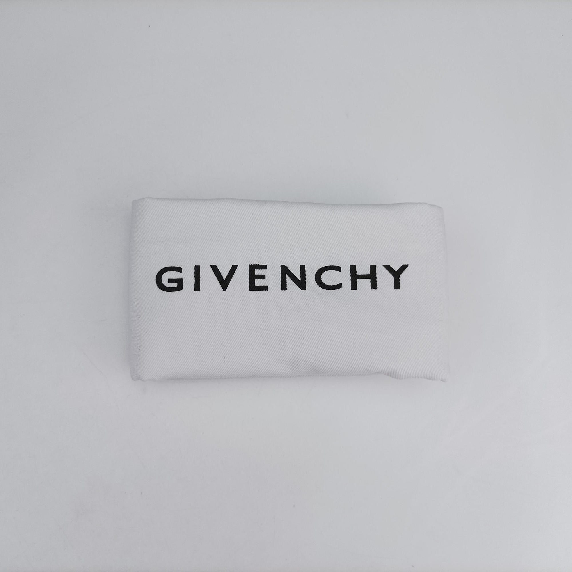 Vintage Givenchy Antigona Black leather  shoulderbag | stylenewstar