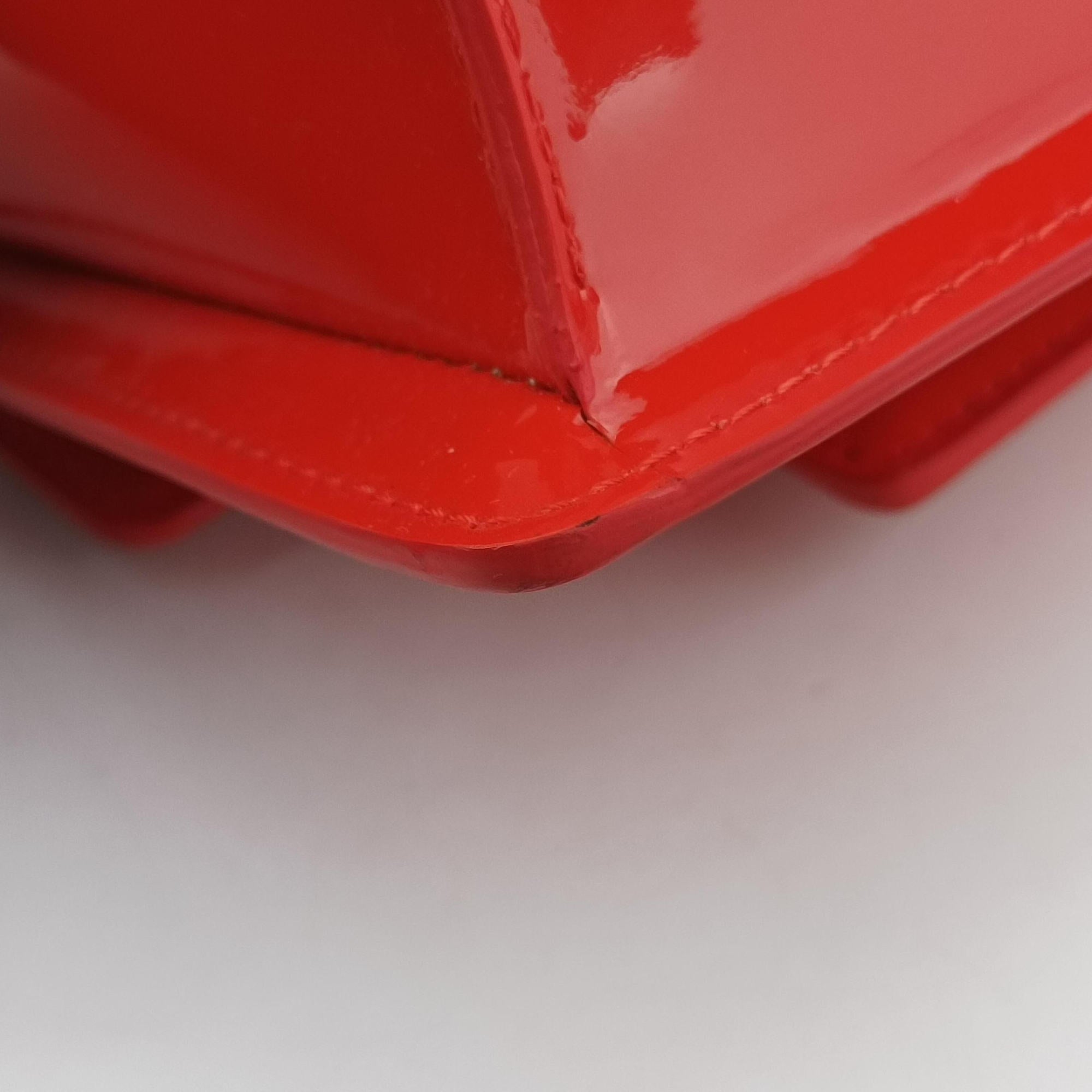 Secondhand Delvaux Madame Red patent  shoulderbag | stylenewstar