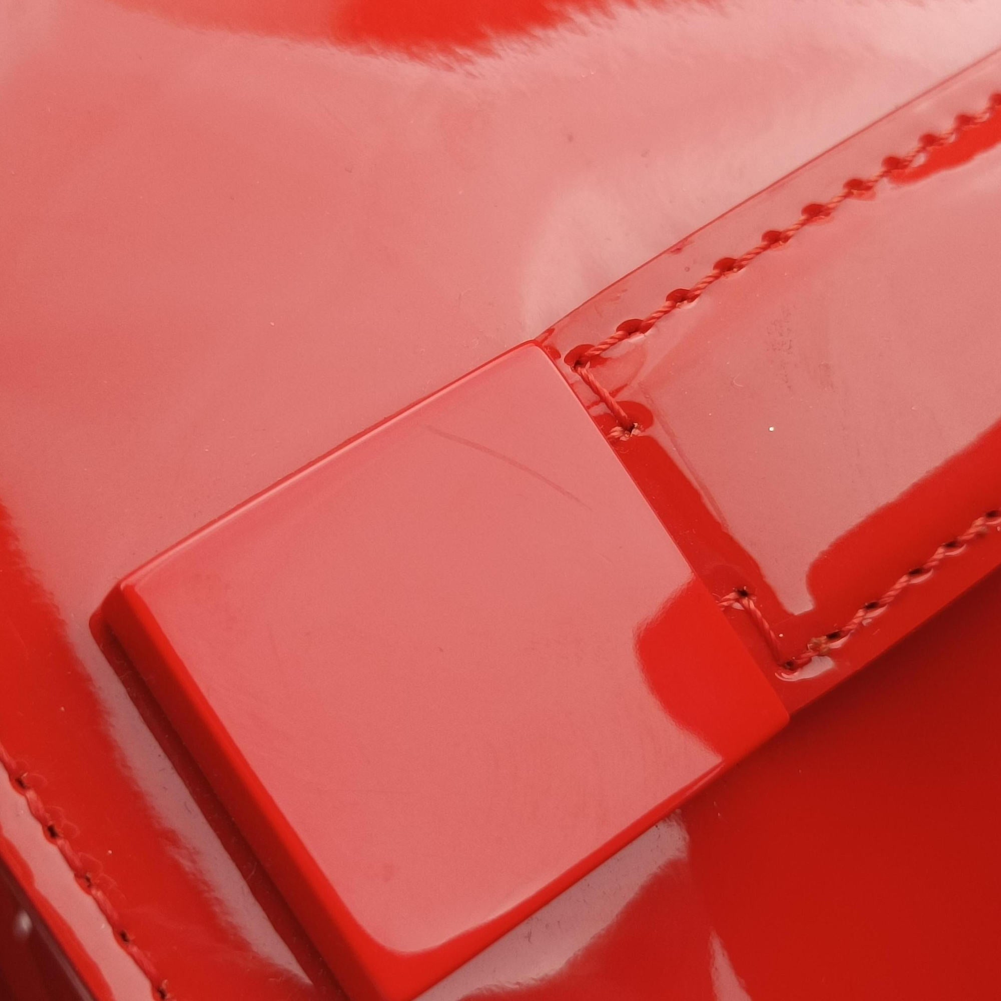 Secondhand Delvaux Madame Red patent  shoulderbag | stylenewstar