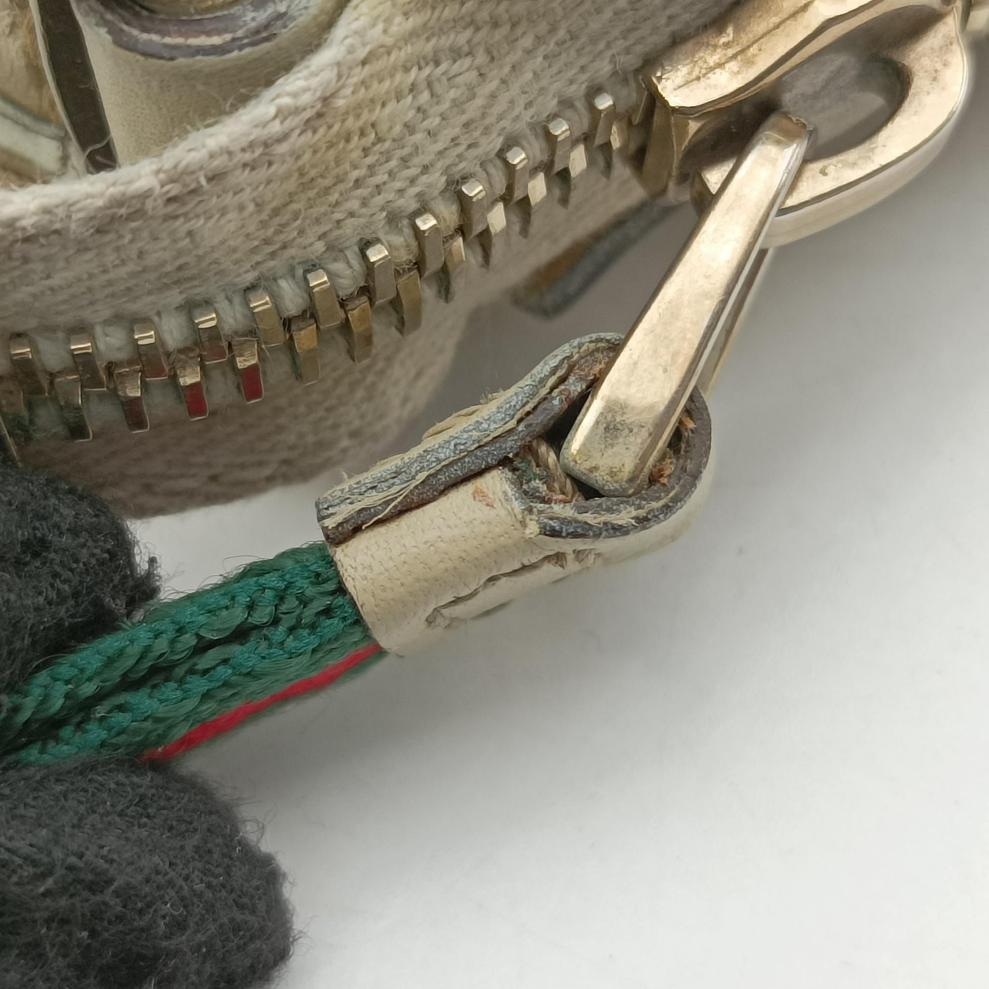 Vintage Gucci Mayfair Bow Tote Brown x White x Red x Green canvas×leather 257349 shoulderbag | stylenewstar