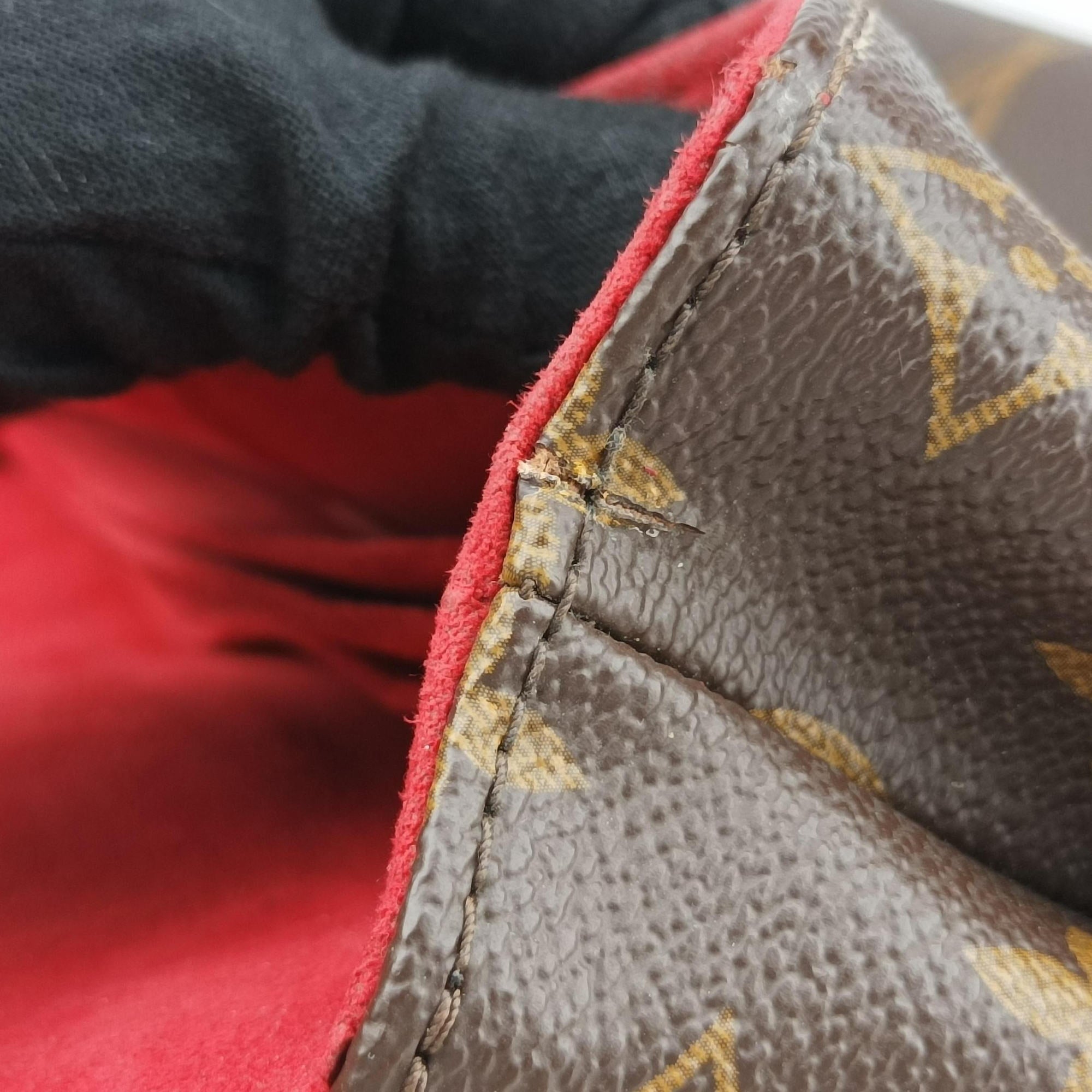Pre-owned Louis Vuitton SAINT MICHEL brown×COQUELICOT Monogram Canvas×epi M44031 shoulderbag | stylenewstar