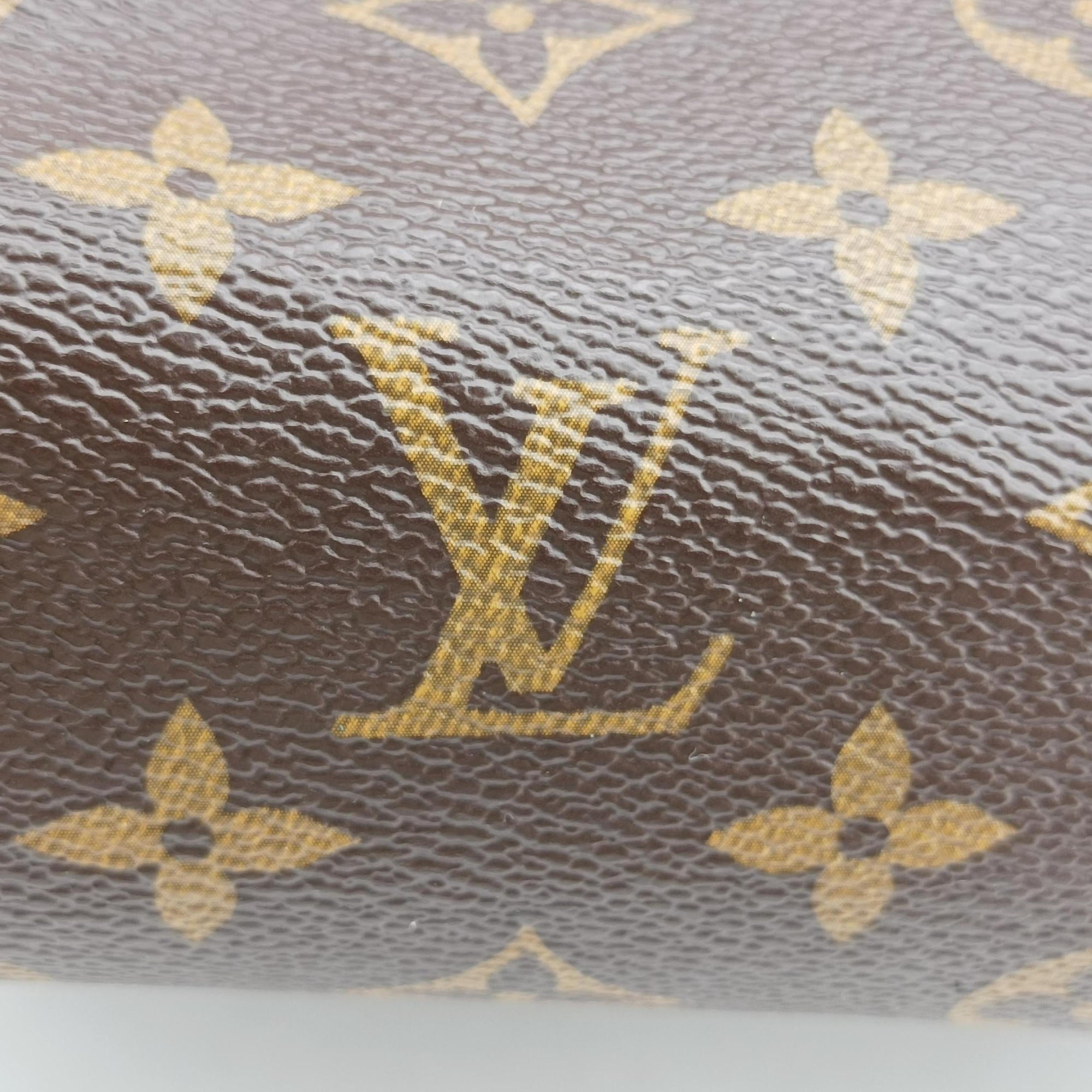 Vintage Louis Vuitton My World Tour Speedy Bandouliere 30 brown×multicolor Monogram Patches  shoulderbag | stylenewstar
