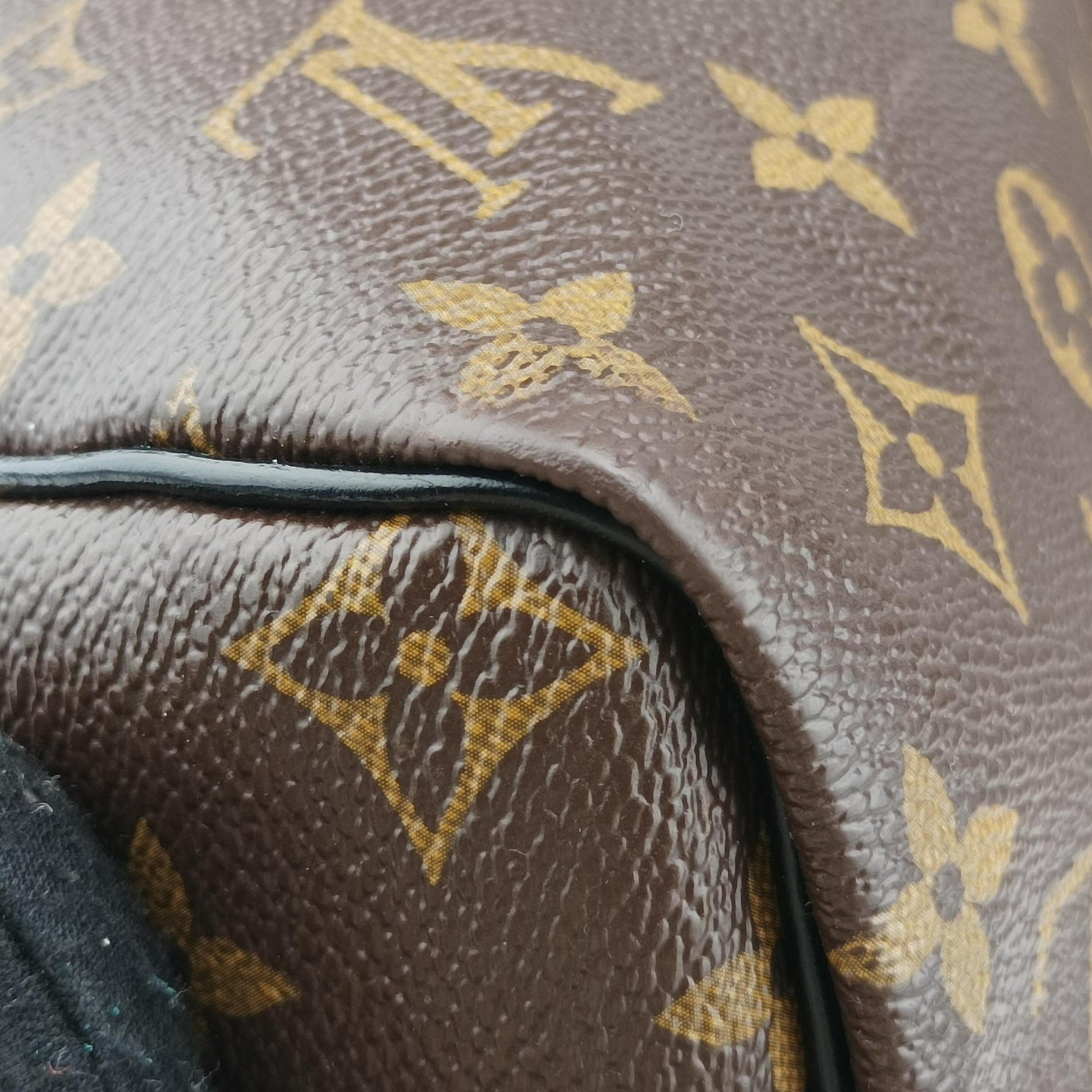 Vintage Louis Vuitton My World Tour Speedy Bandouliere 30 brown×multicolor Monogram Patches  shoulderbag | stylenewstar