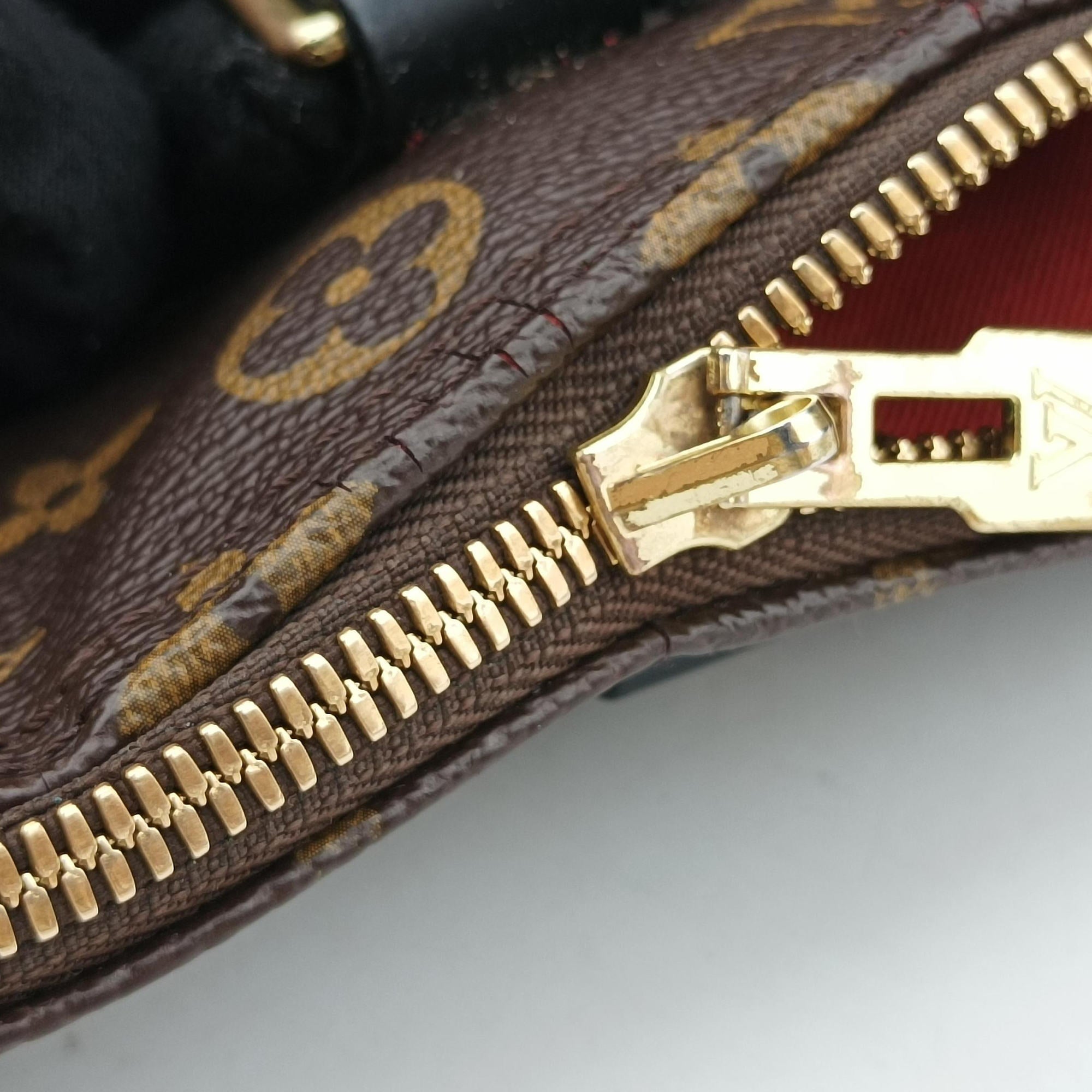 Vintage Louis Vuitton My World Tour Speedy Bandouliere 30 brown×multicolor Monogram Patches  shoulderbag | stylenewstar