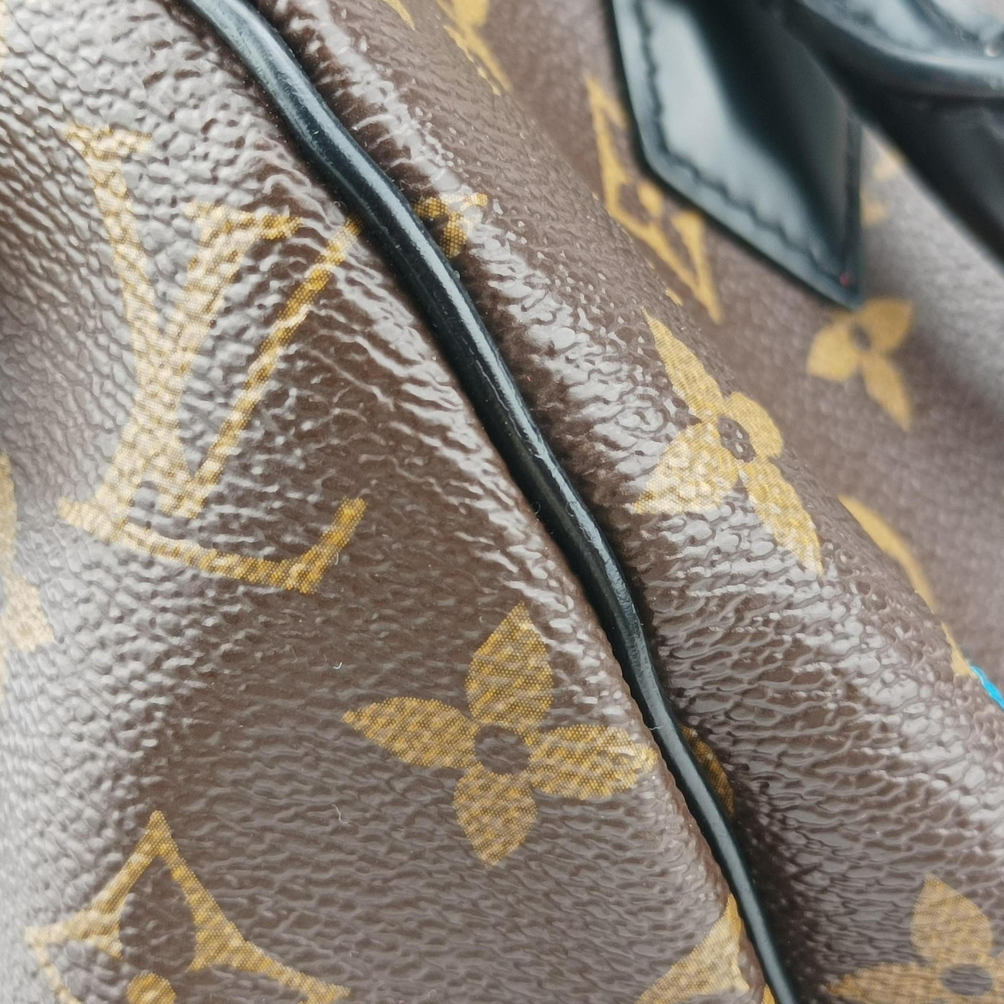 Vintage Louis Vuitton My World Tour Speedy Bandouliere 30 brown×multicolor Monogram Patches  shoulderbag | stylenewstar