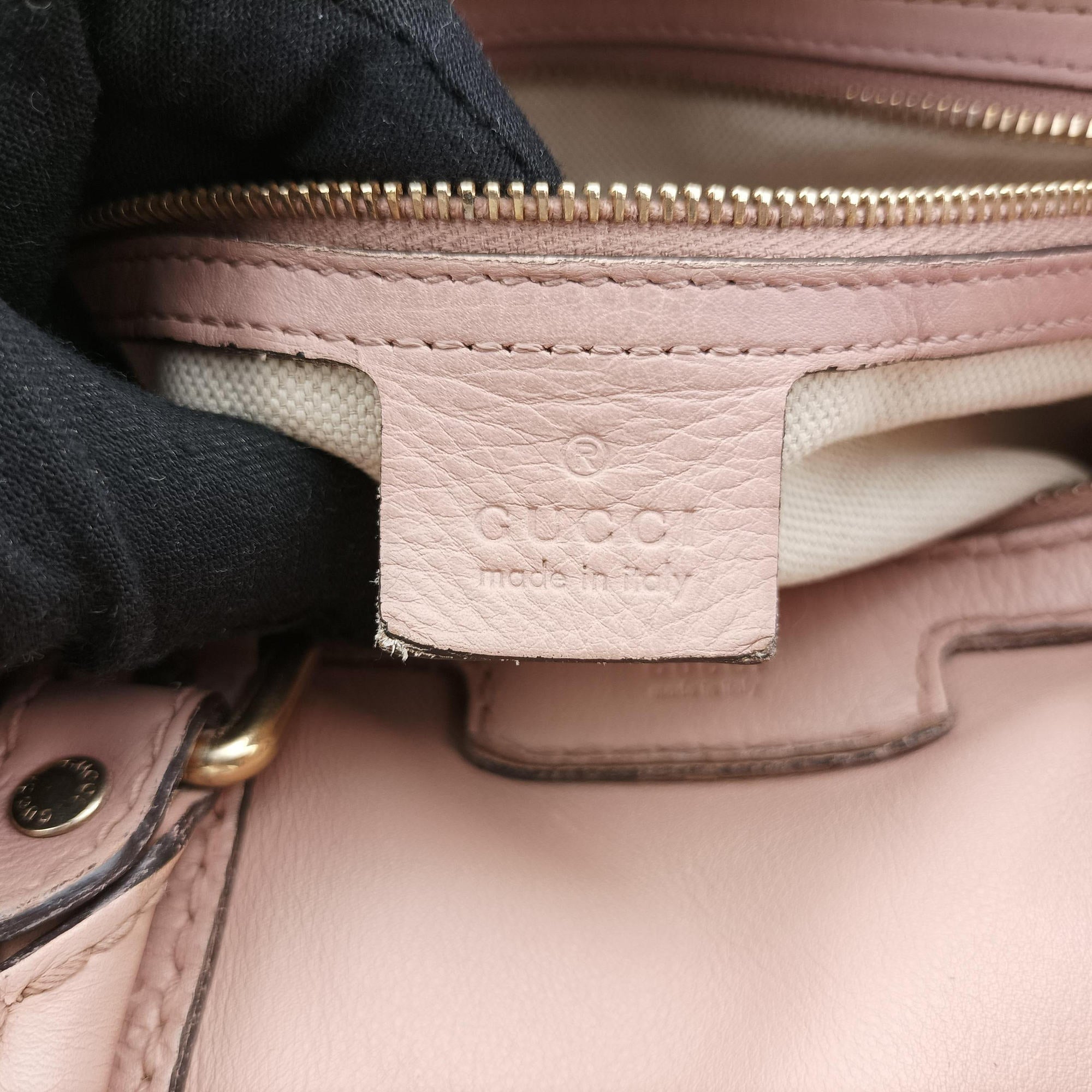 Pre-owned Gucci Guccissima Trim Web Joy Pink Leather 247205 shoulderbag | stylenewstar