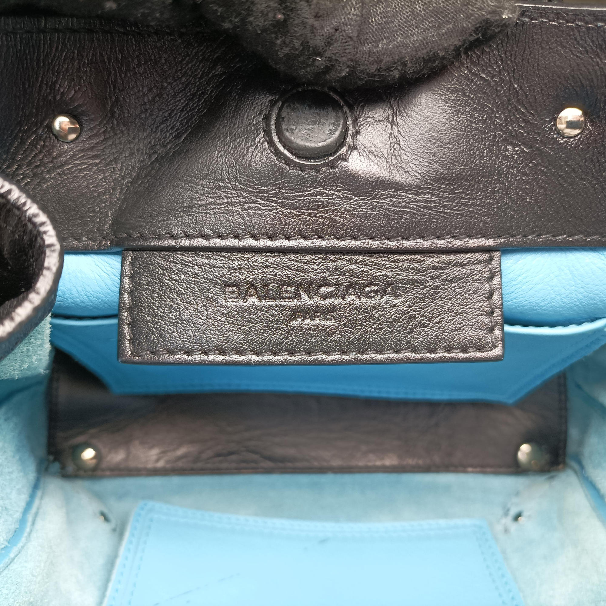 Vintage Balenciaga Paper A6 Zip Around Black×Blue Leather  shoulderbag | stylenewstar