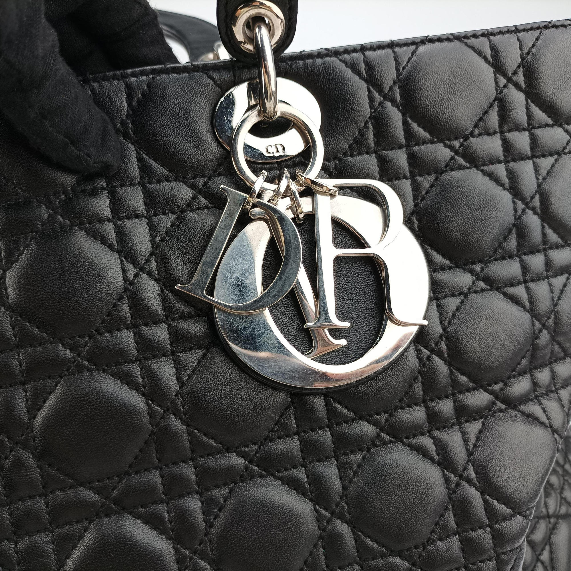 Pre-owned Christian Dior Lady Dior Black lambskin  shoulderbag | stylenewstar