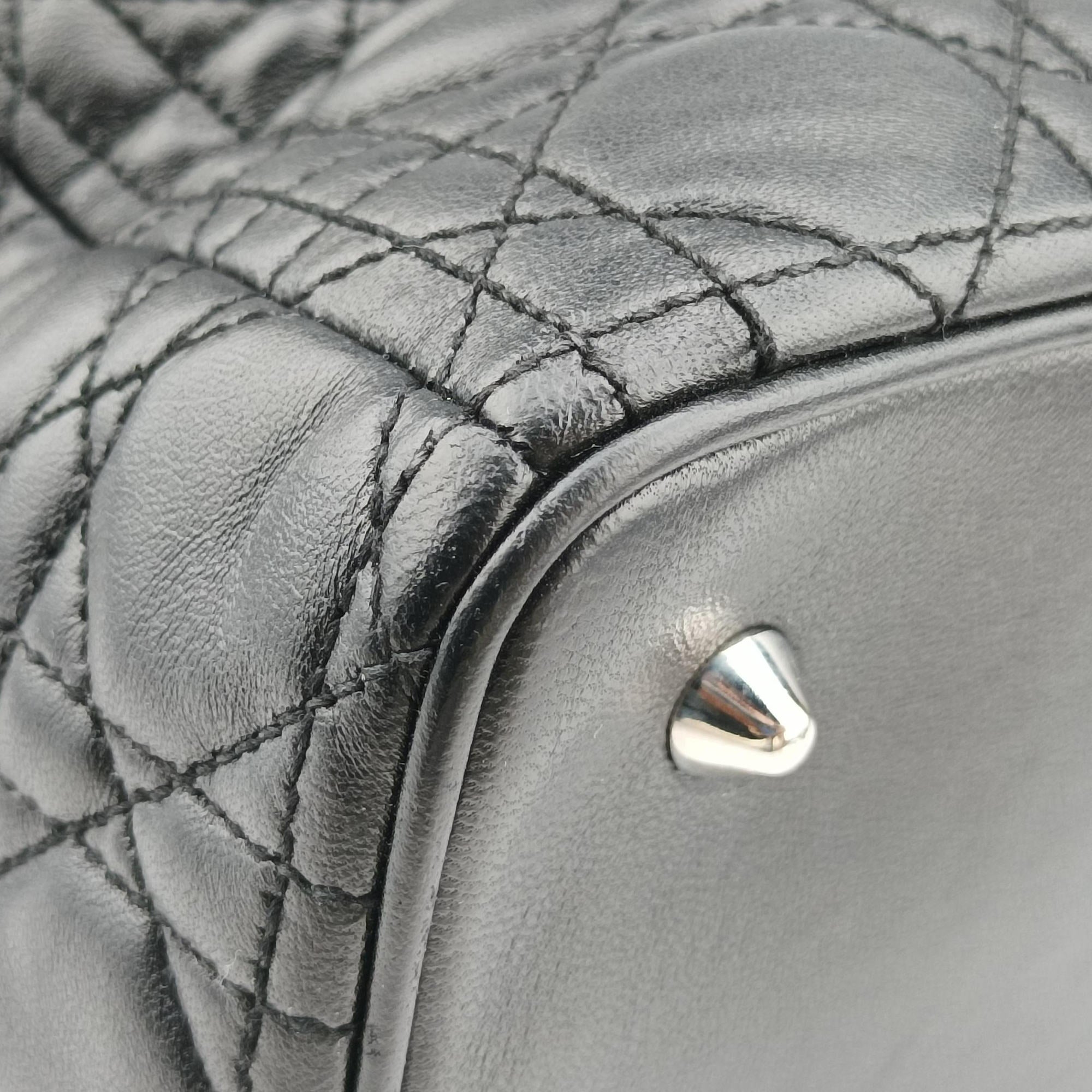 Pre-owned Christian Dior Lady Dior Black lambskin  shoulderbag | stylenewstar