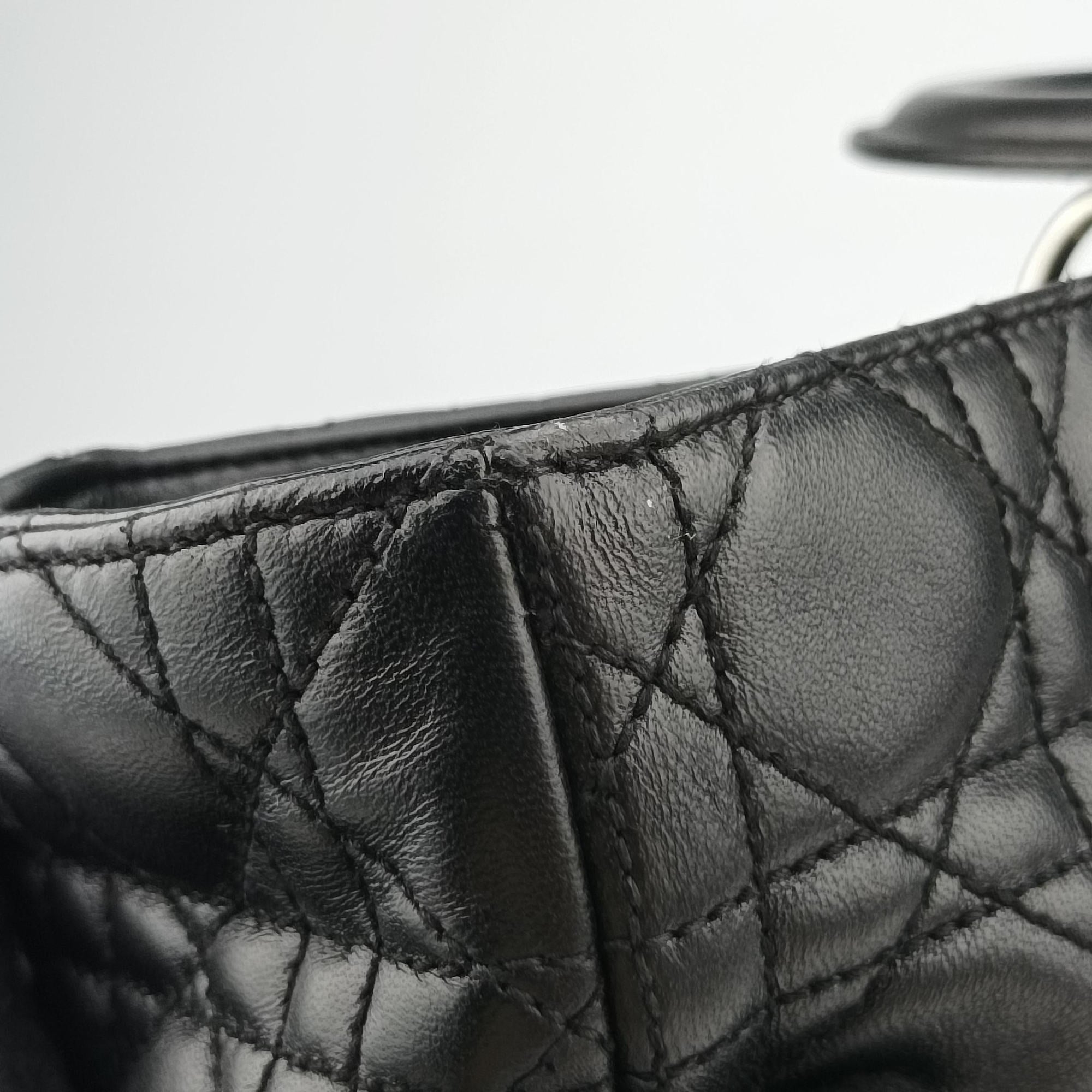 Pre-owned Christian Dior Lady Dior Black lambskin  shoulderbag | stylenewstar