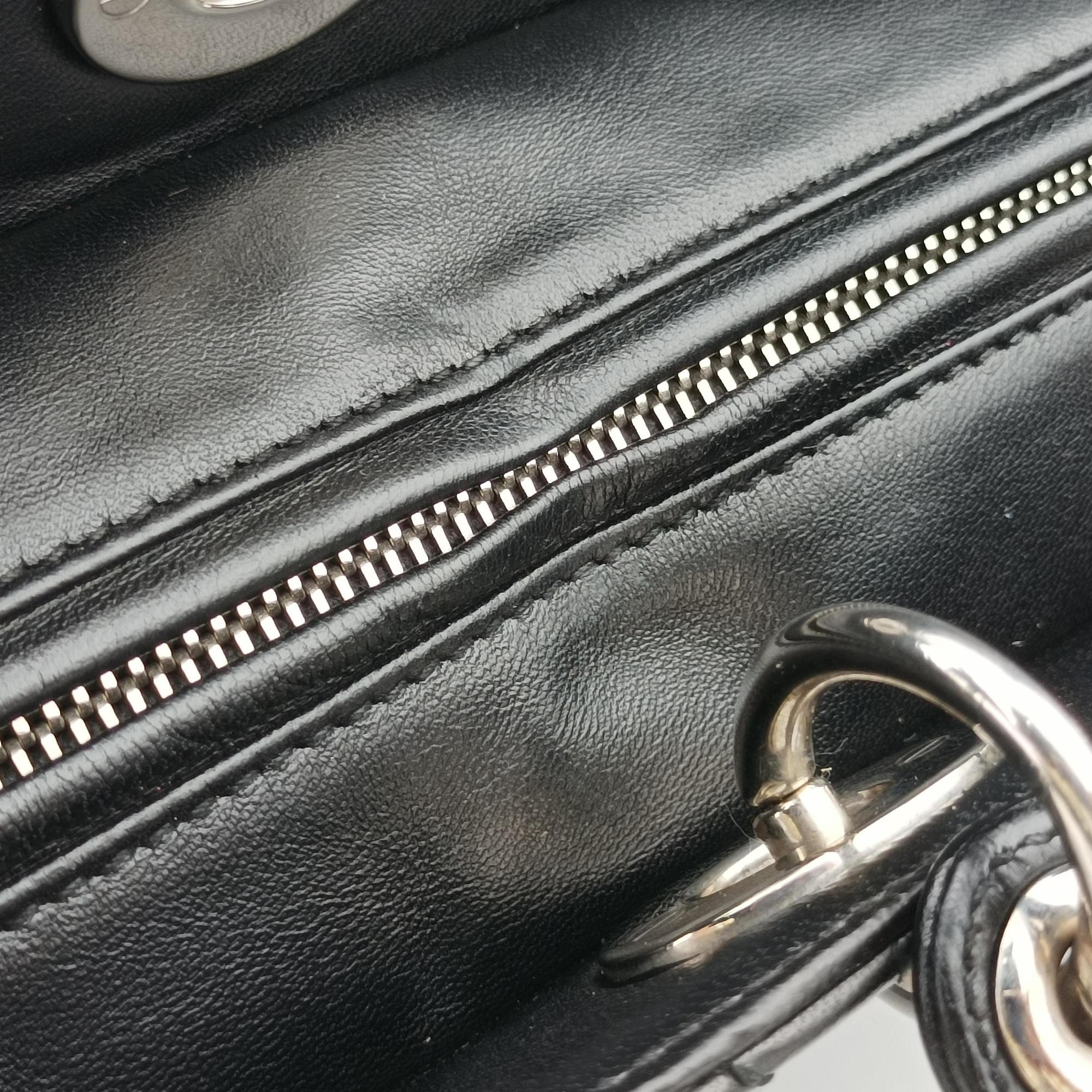 Pre-owned Christian Dior Lady Dior Black lambskin  shoulderbag | stylenewstar