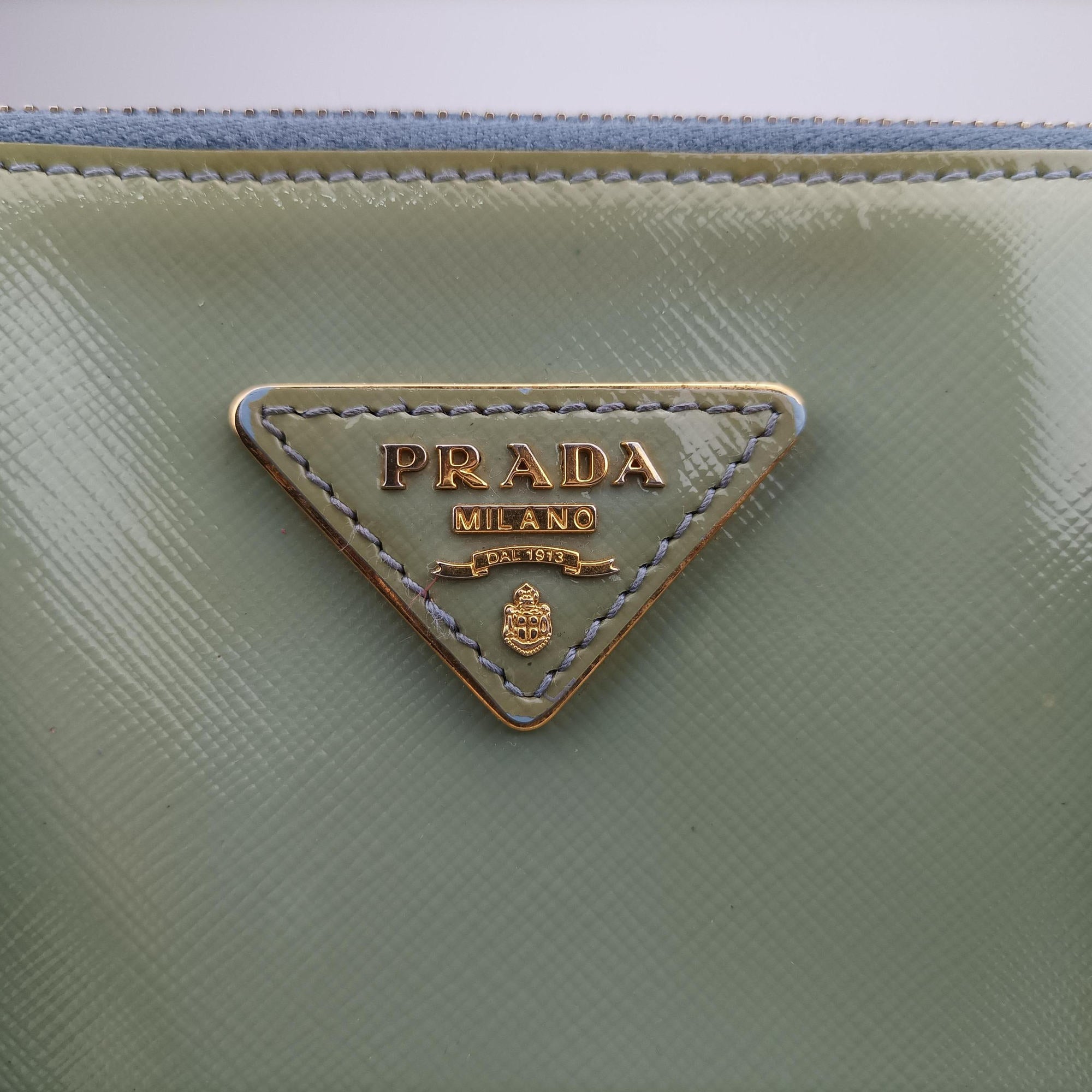 Pre-owned Prada Galleria green Patent BN2274 shoulderbag | stylenewstar