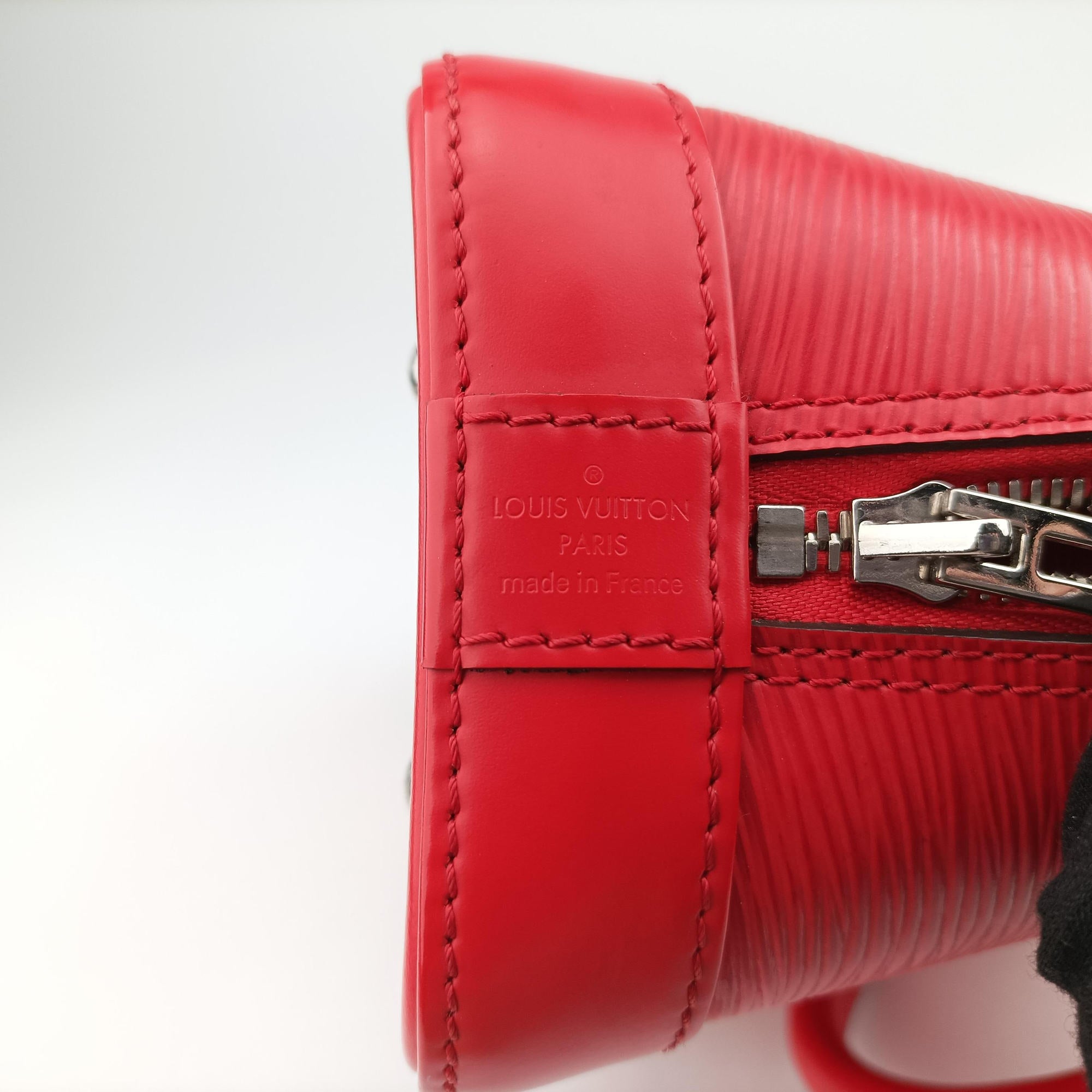 Vintage Louis Vuitton Alma BB COQUELICOT Epi M41160 shoulderbag | stylenewstar