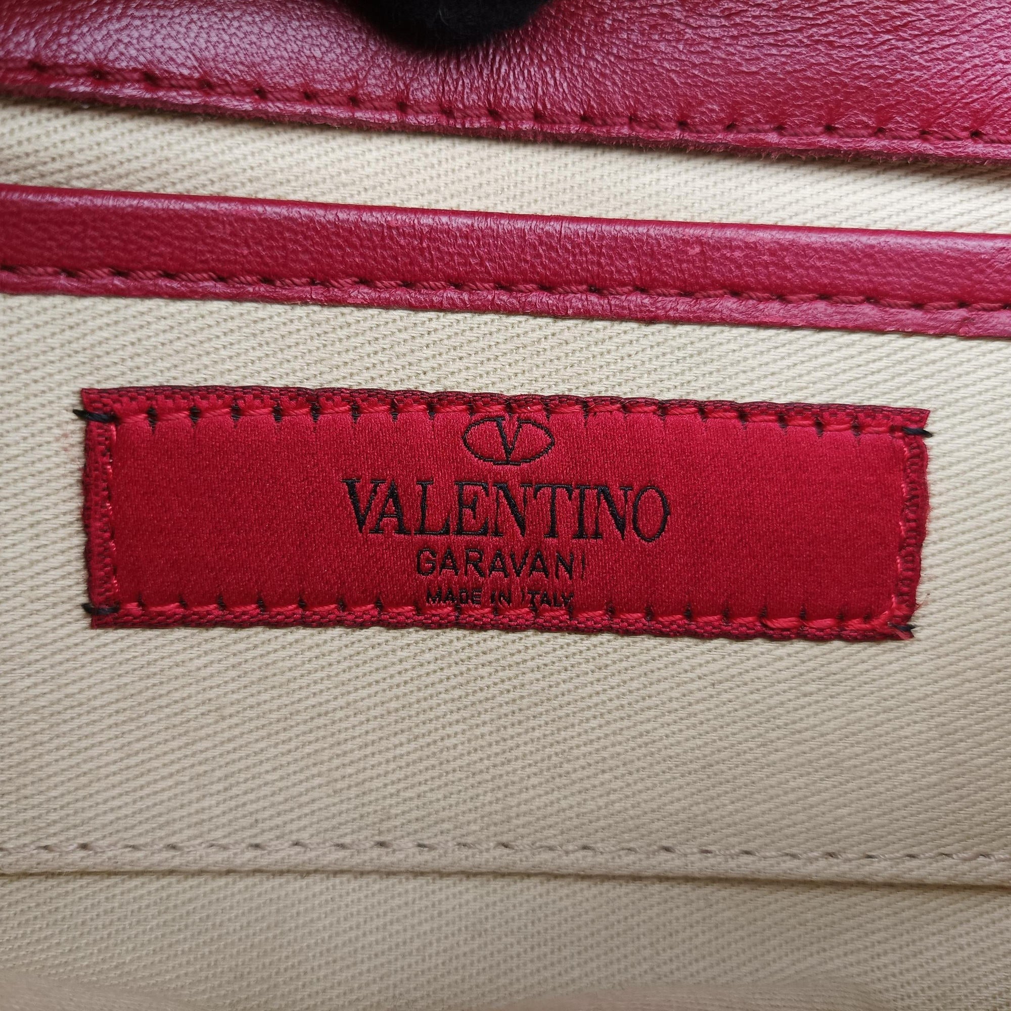 Pre-owned Valentino Rockstud VA VA VOOM Red Leather  shoulderbag | stylenewstar