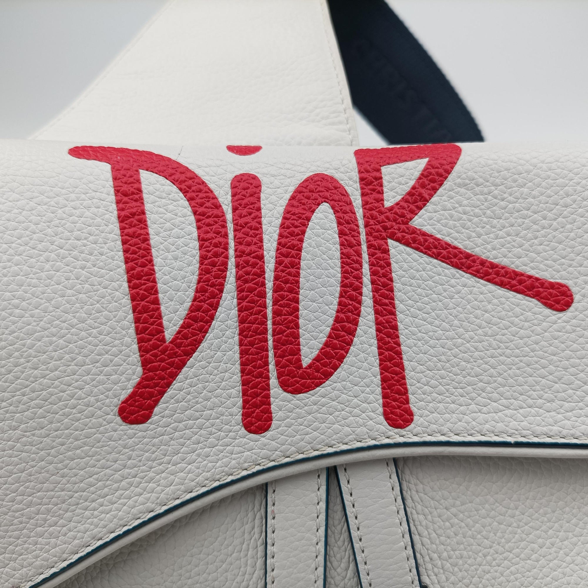 Pre-owned Christian Dior Saddle White×Red Leather  crossbodybag | stylenewstar